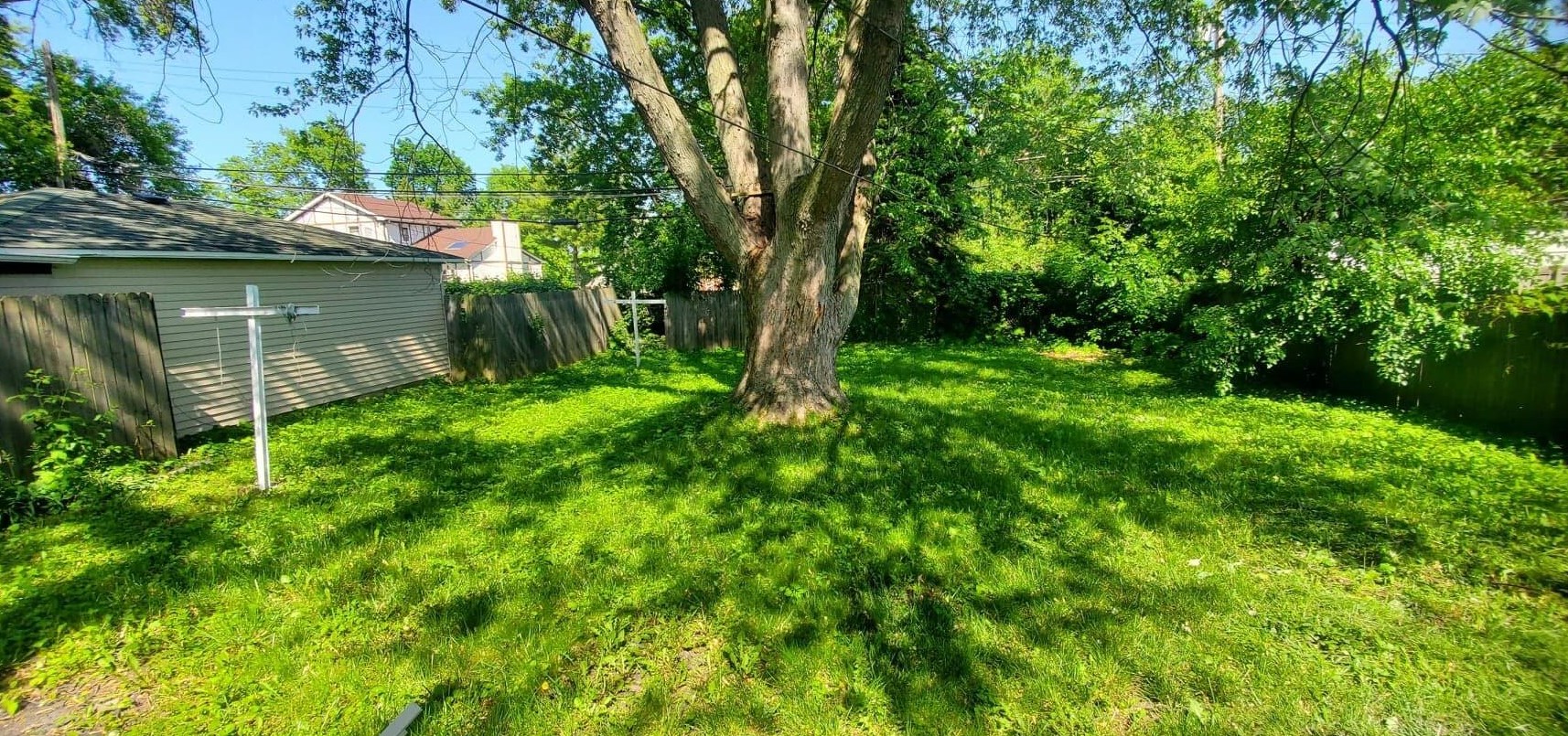 2427 Mount Pleasant St, Racine WI  53404-2020 exterior
