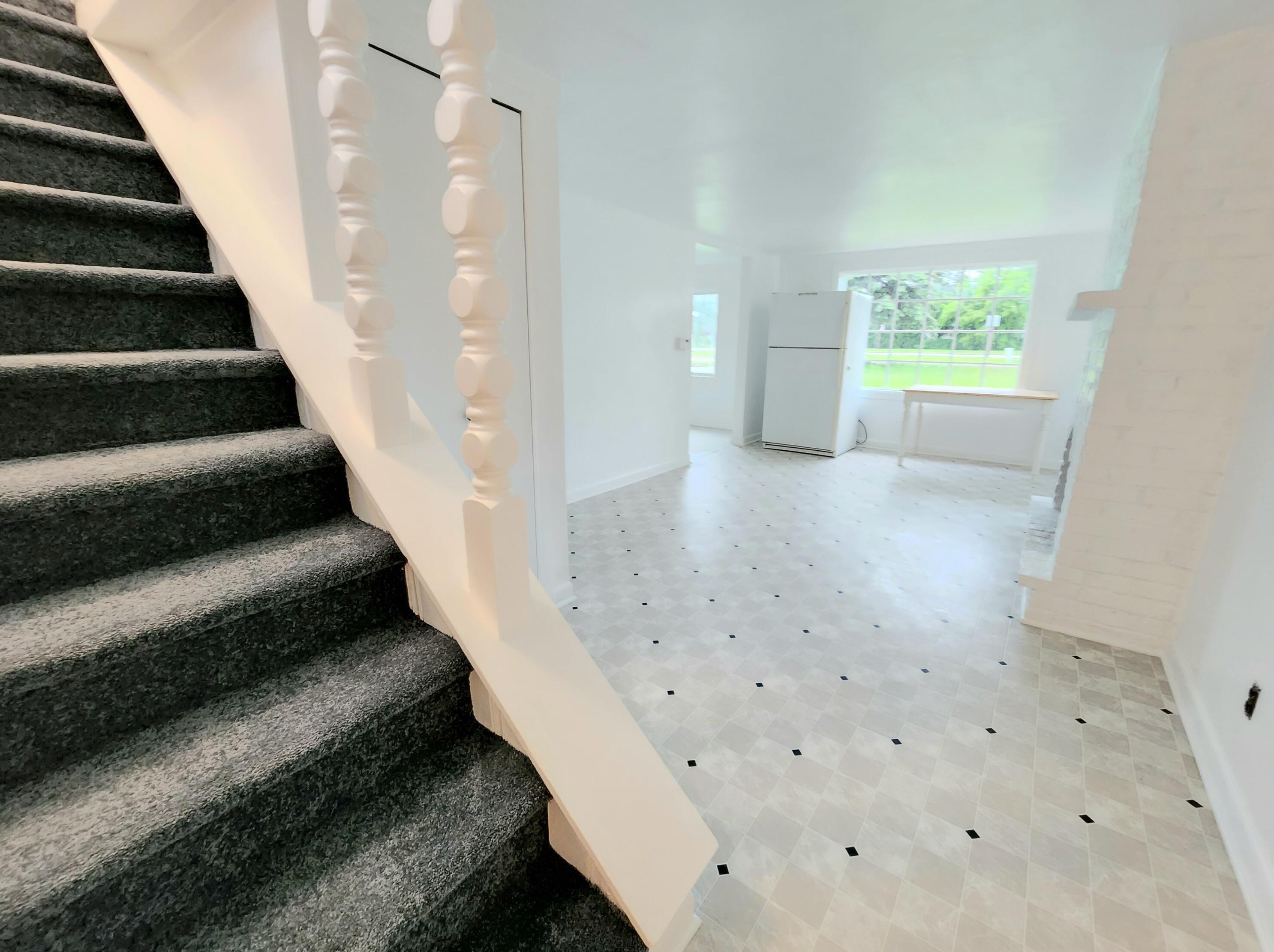 705 Nicholson Ave, South Milwaukee WI  53172-1446 exterior