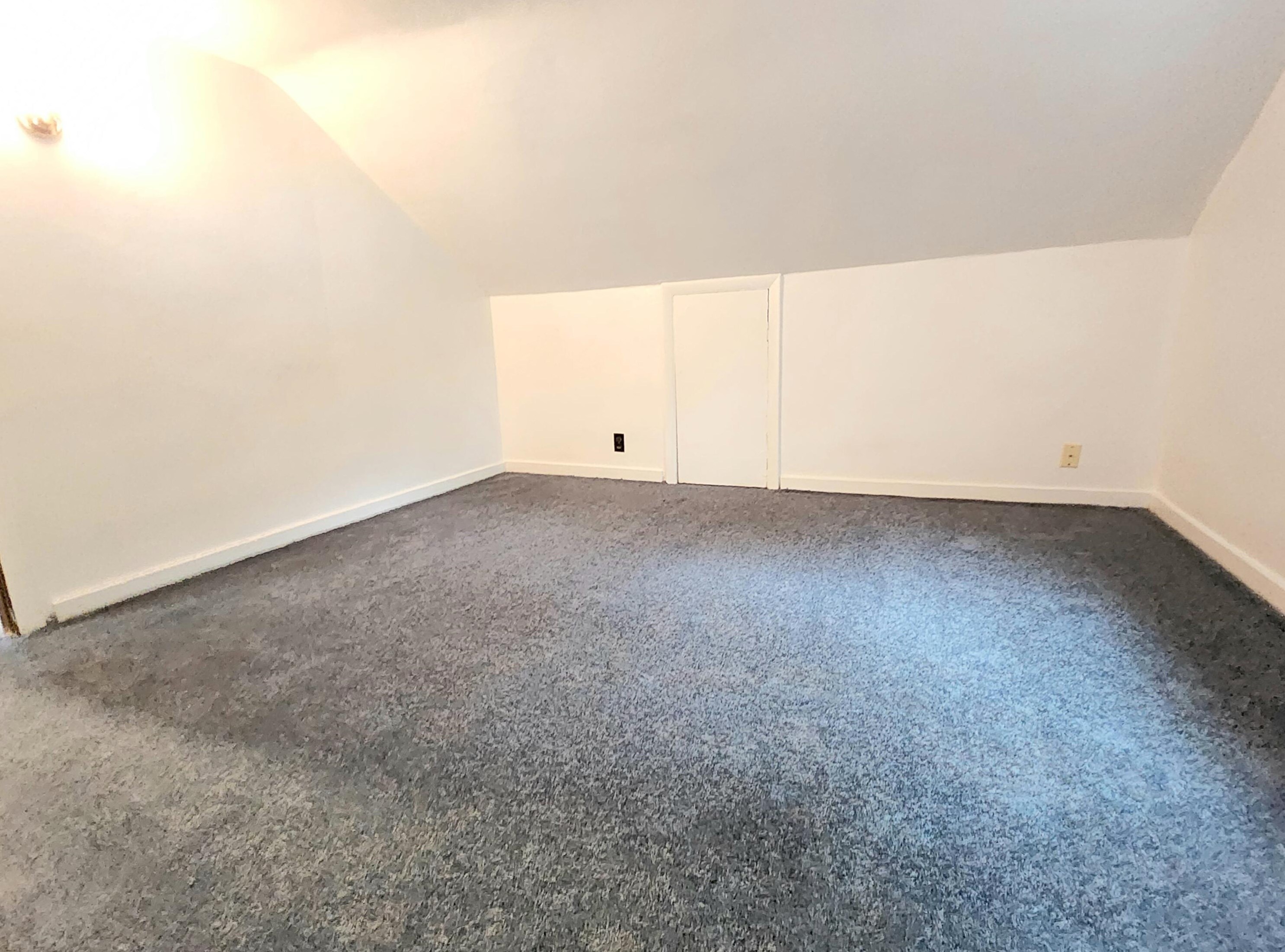 705 Nicholson Ave, South Milwaukee WI  53172-1446 exterior