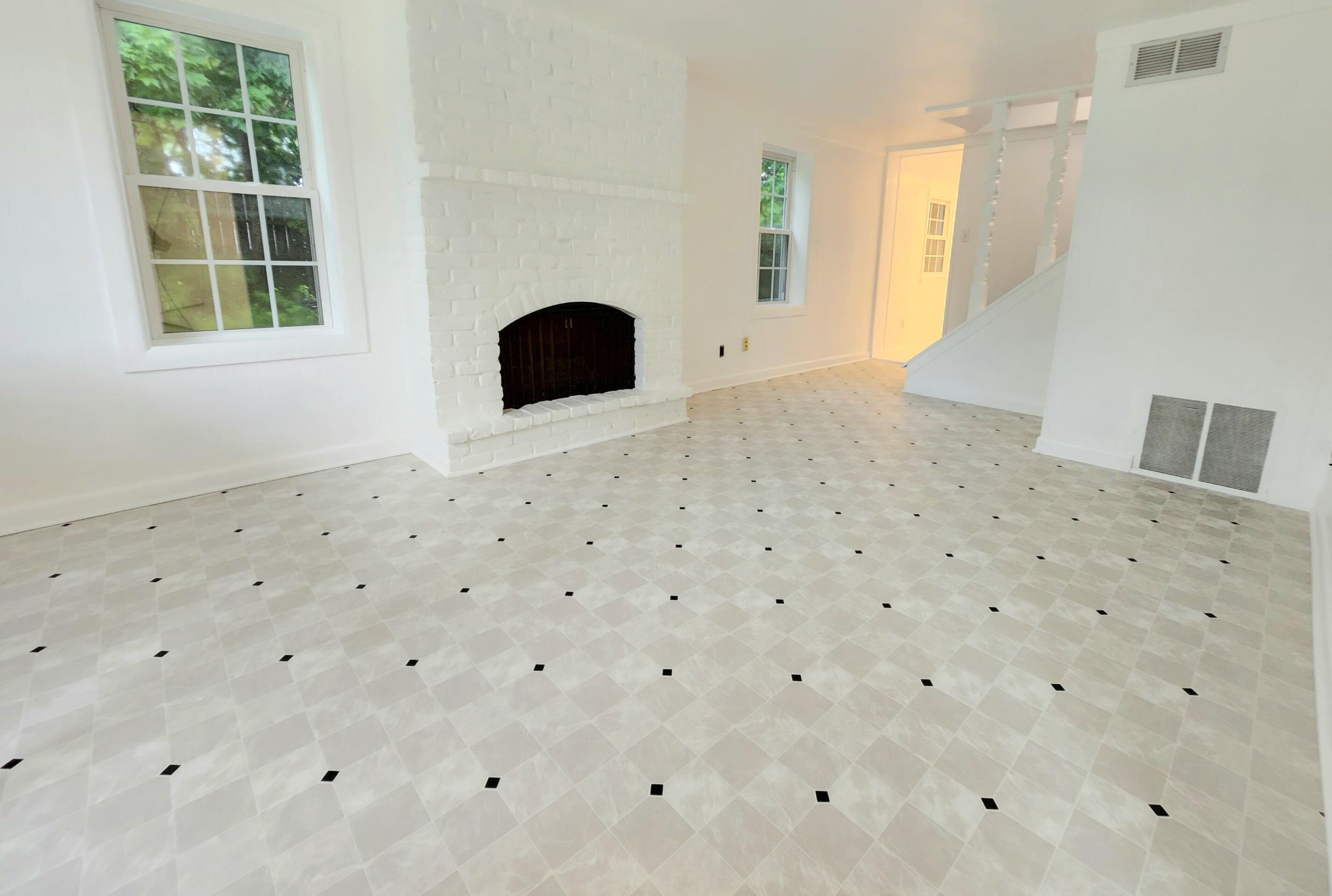 705 Nicholson Ave, South Milwaukee WI  53172-1446 exterior