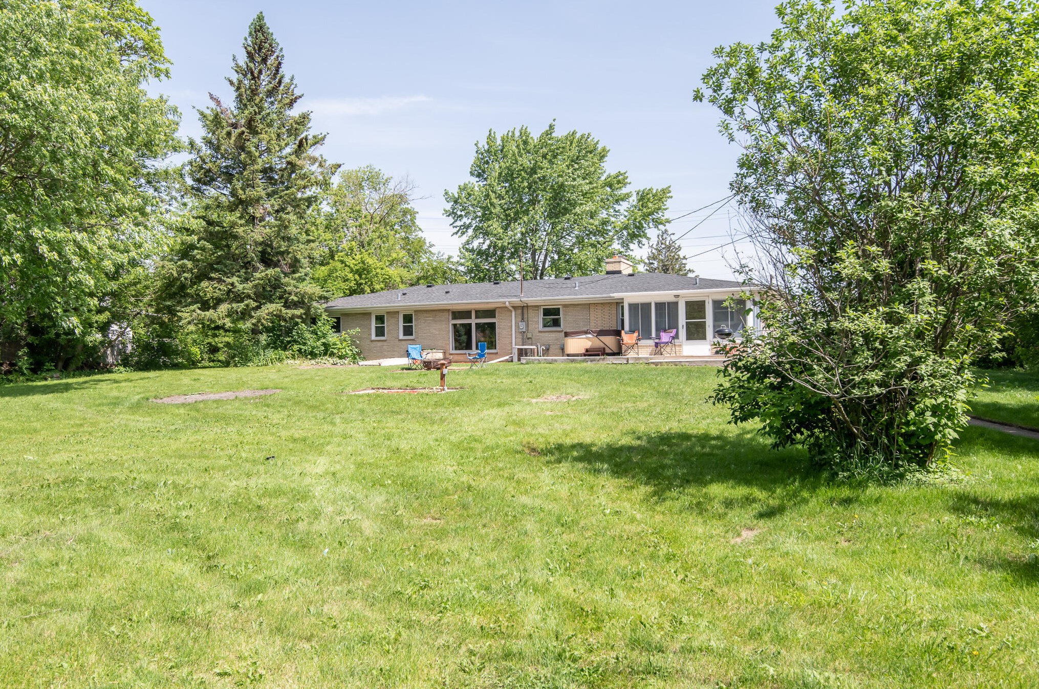 9601 Durand Ave, Sturtevant, WI 53177