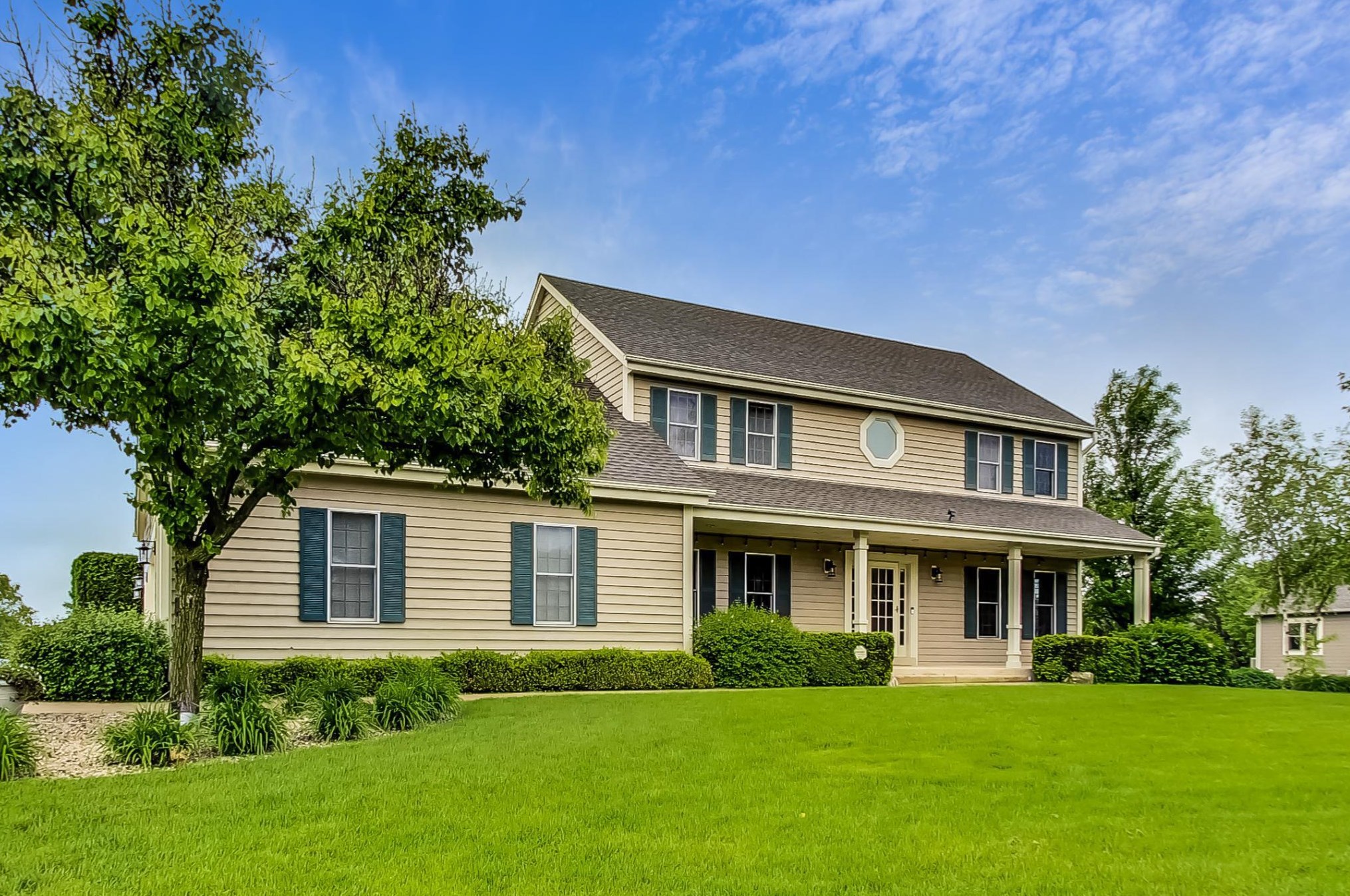 445 Maurice Dr, Union Grove, WI 53182