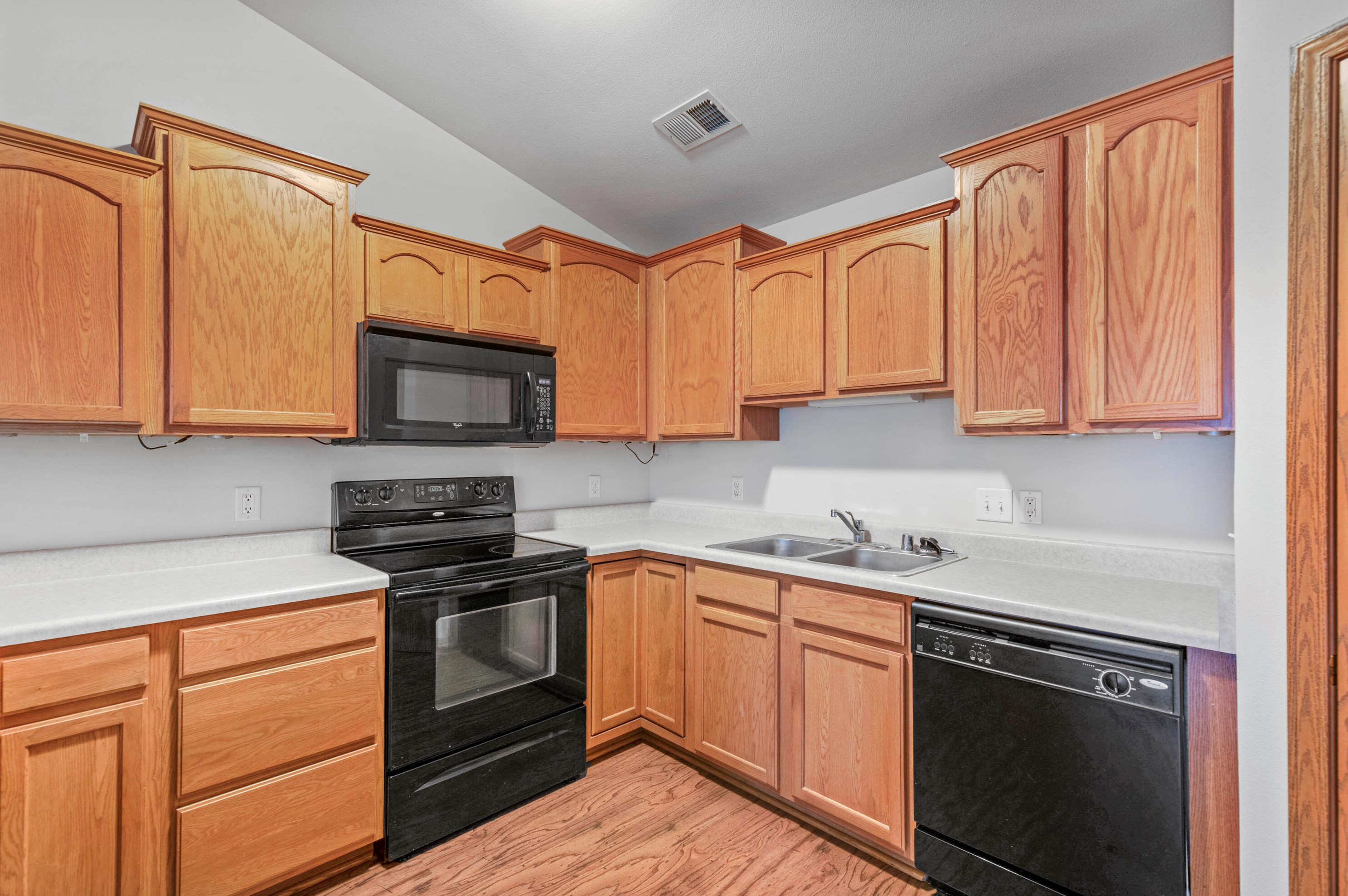 1519 24th Ave, Kenosha, WI 53140