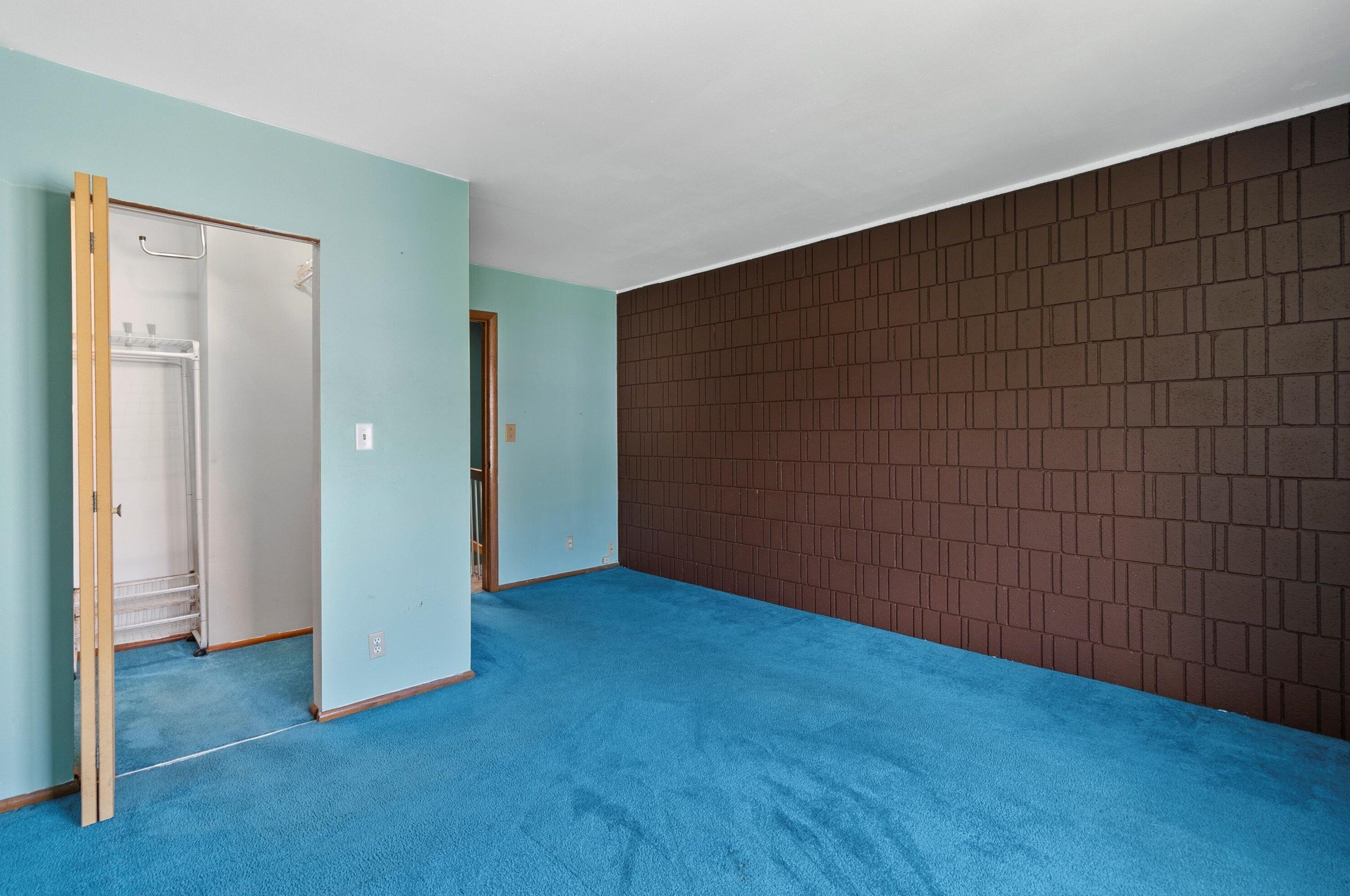 3333 5th Ave, South Milwaukee WI  53172-4015 exterior