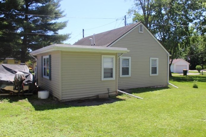309 Wainwright Ave, Lyons, WI 53105-2244