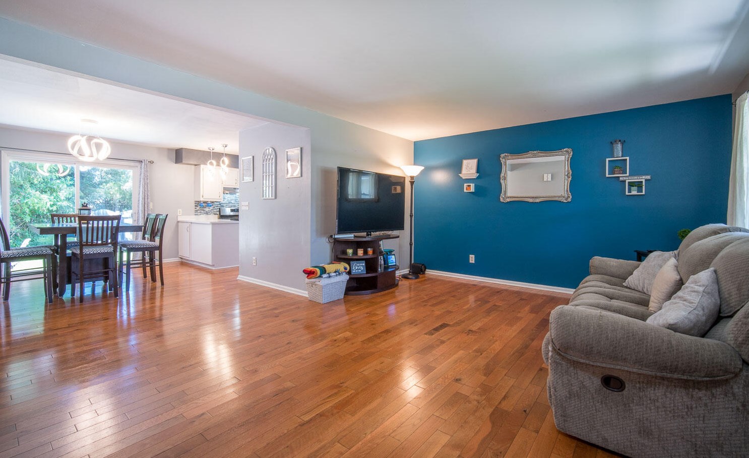 602 Andrew St, Eagle, WI 53119