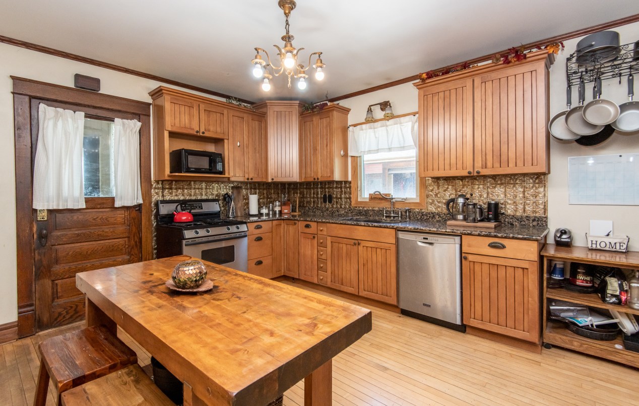 314 N Milwaukee St, Theresa, WI 53091