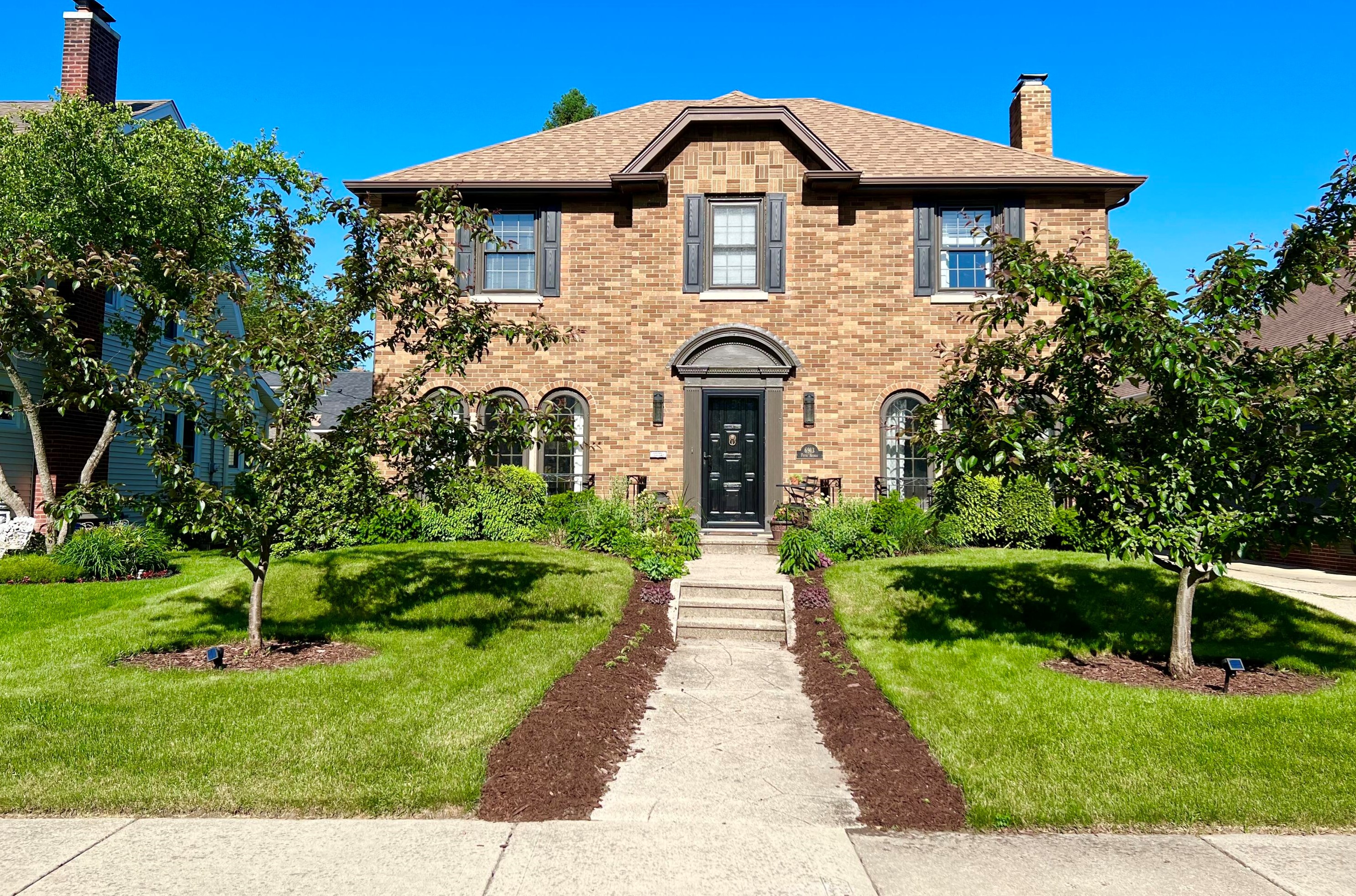 6913 5th Ave, Kenosha, WI 53143