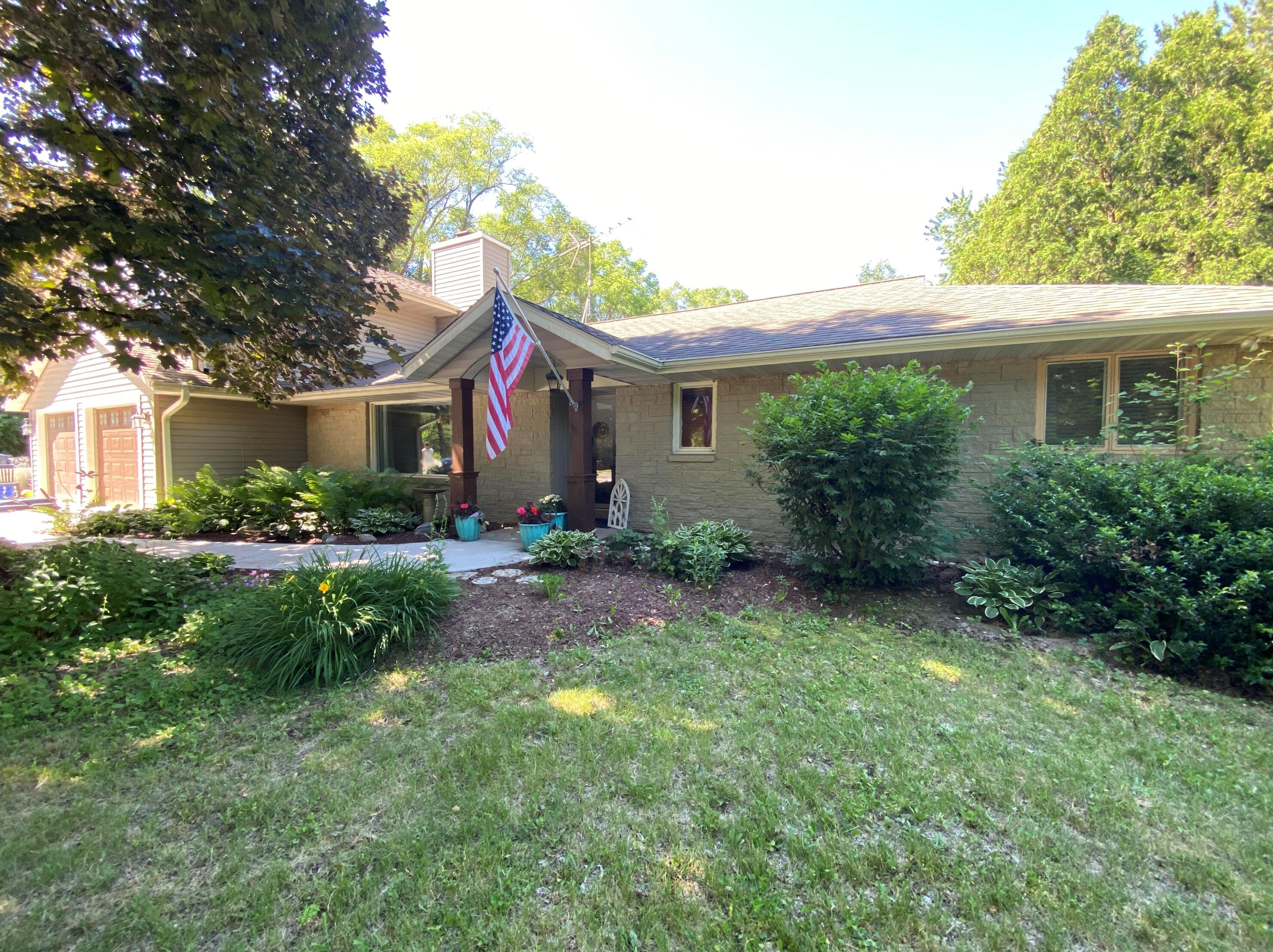 1339 Cedar Creek Pkwy, Grafton, WI 53024