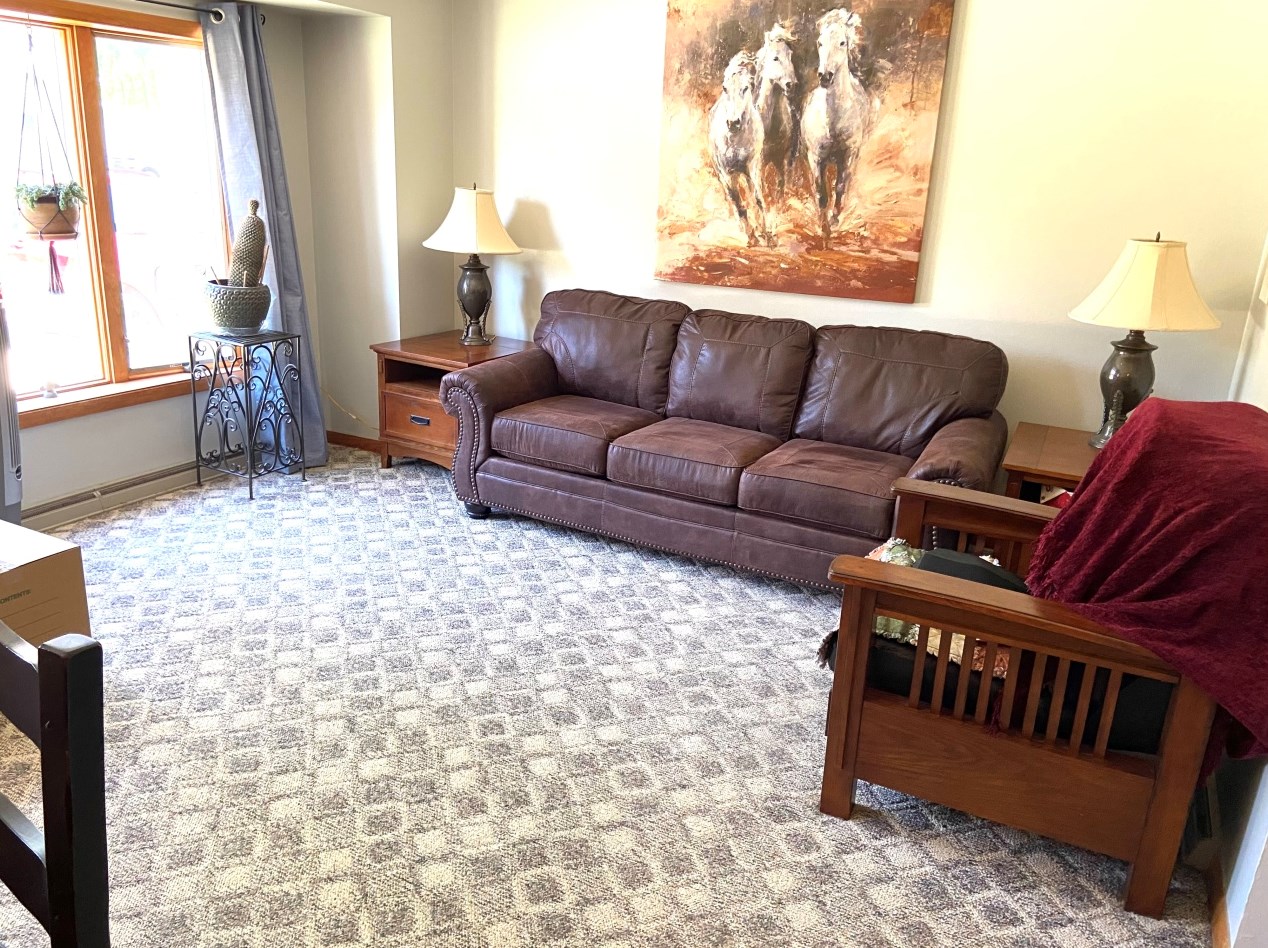 244 Marguerite Ct, Mayville, WI 53050-1327