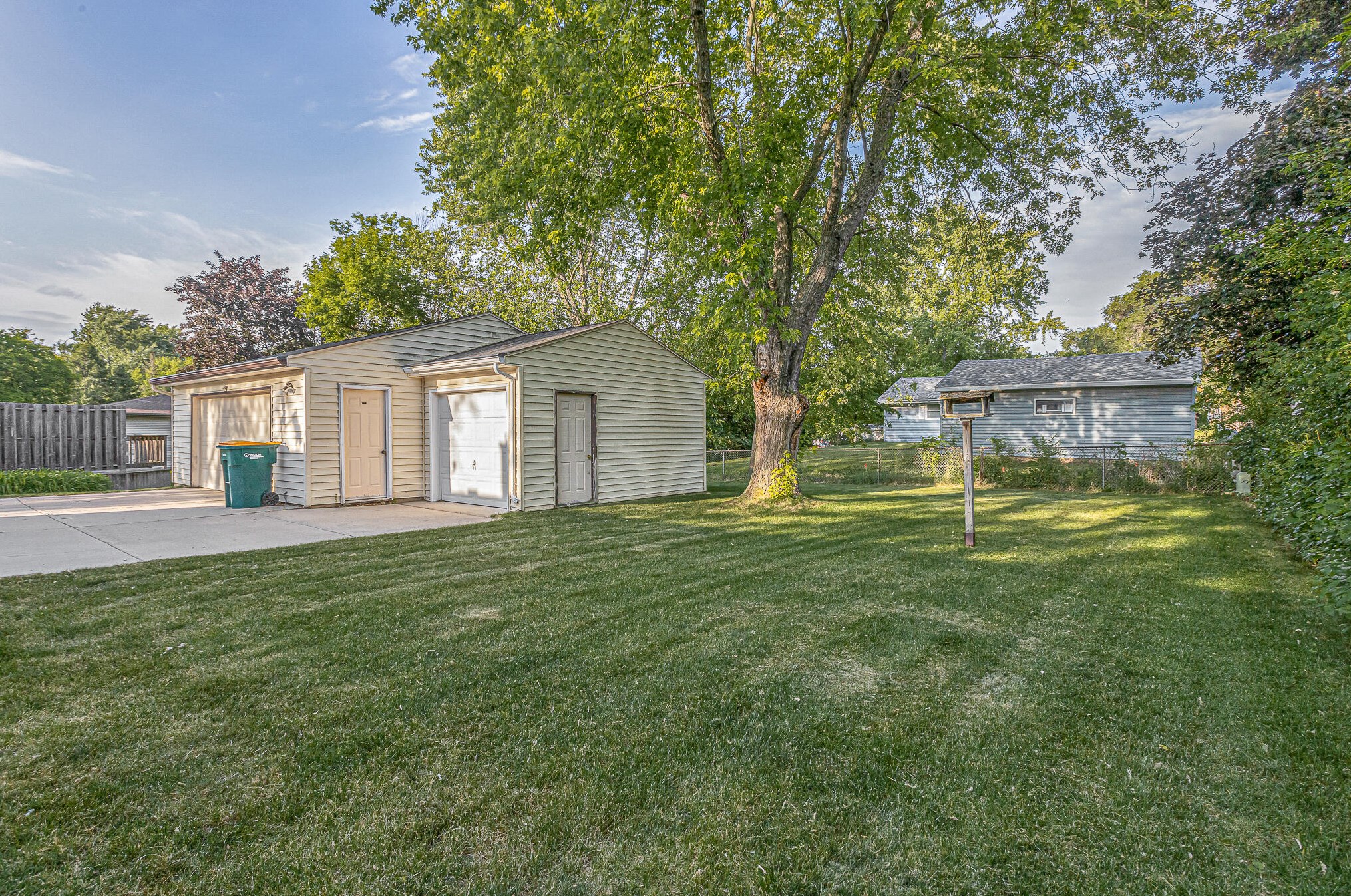 358 Claremont Rd, Saukville, WI 53080-2546