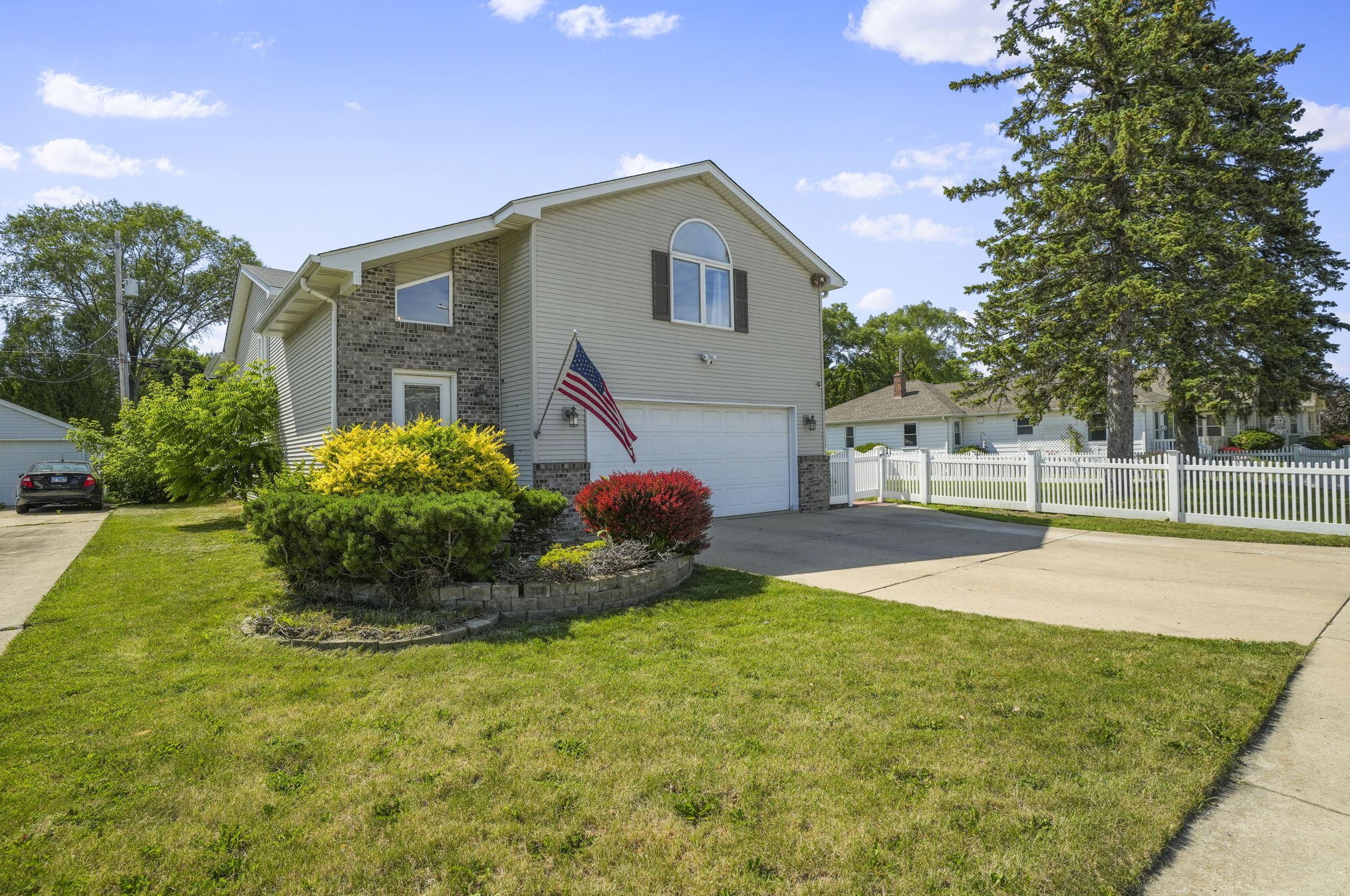 7740 29th Ave, Kenosha, WI 53143
