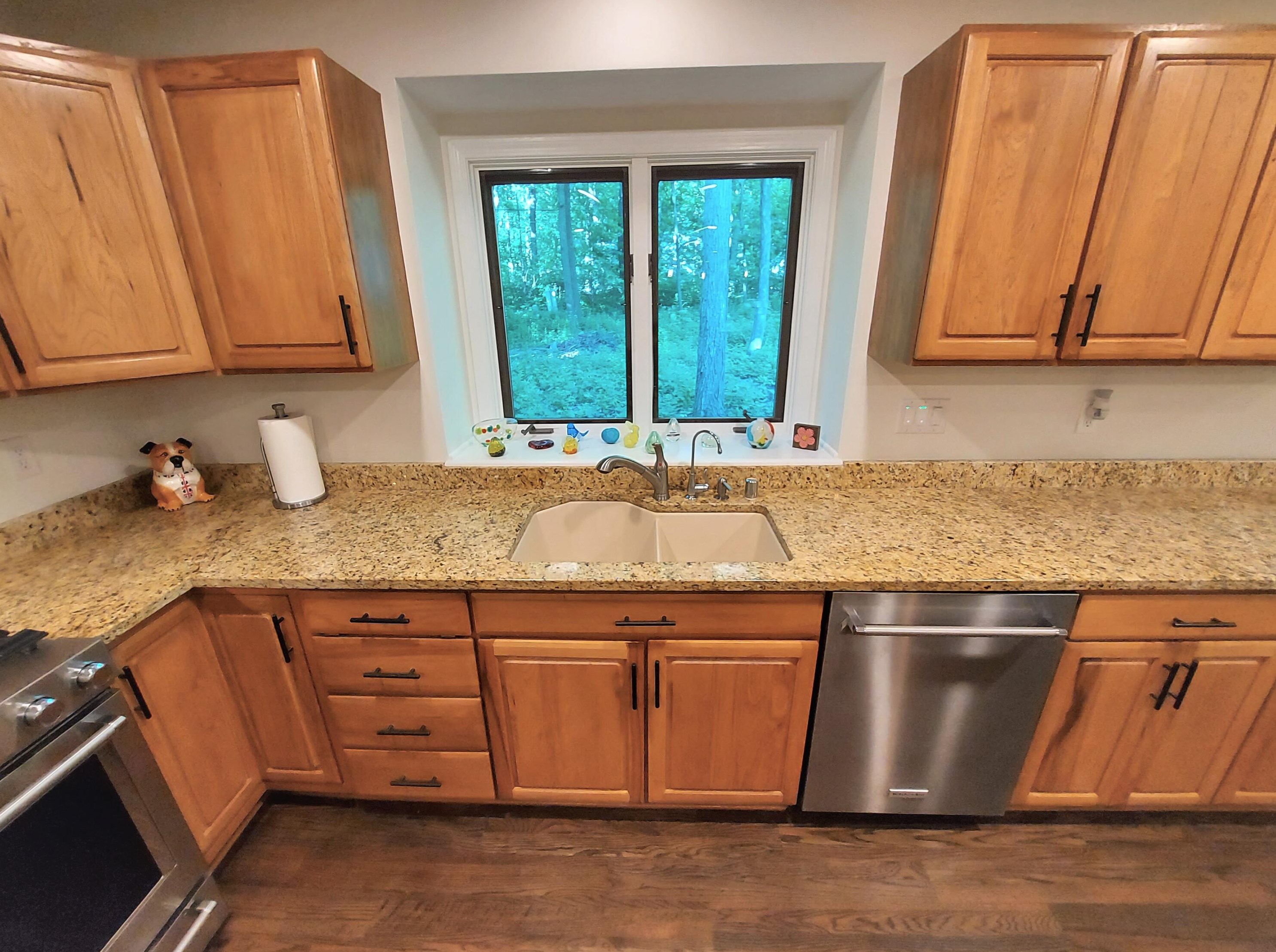 940 Satinwood Ct, Brookfield WI  53005-6852 exterior
