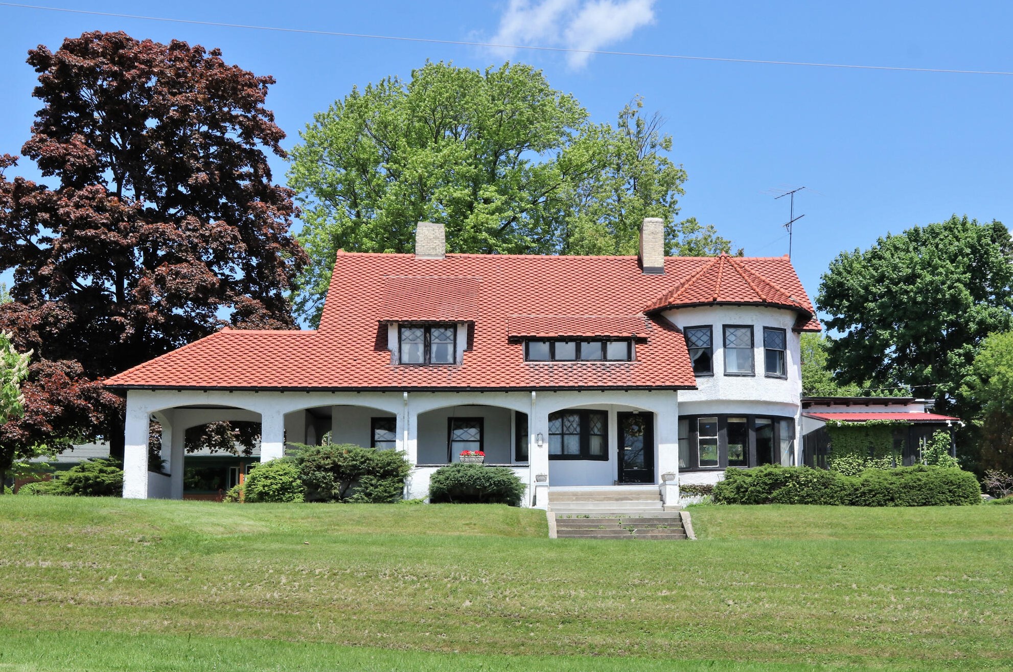 226 Michigan Ave, Sheboygan, WI 53081-3555