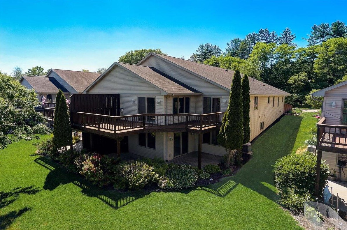 7080 Timblin Dr, West Bend, WI 53090