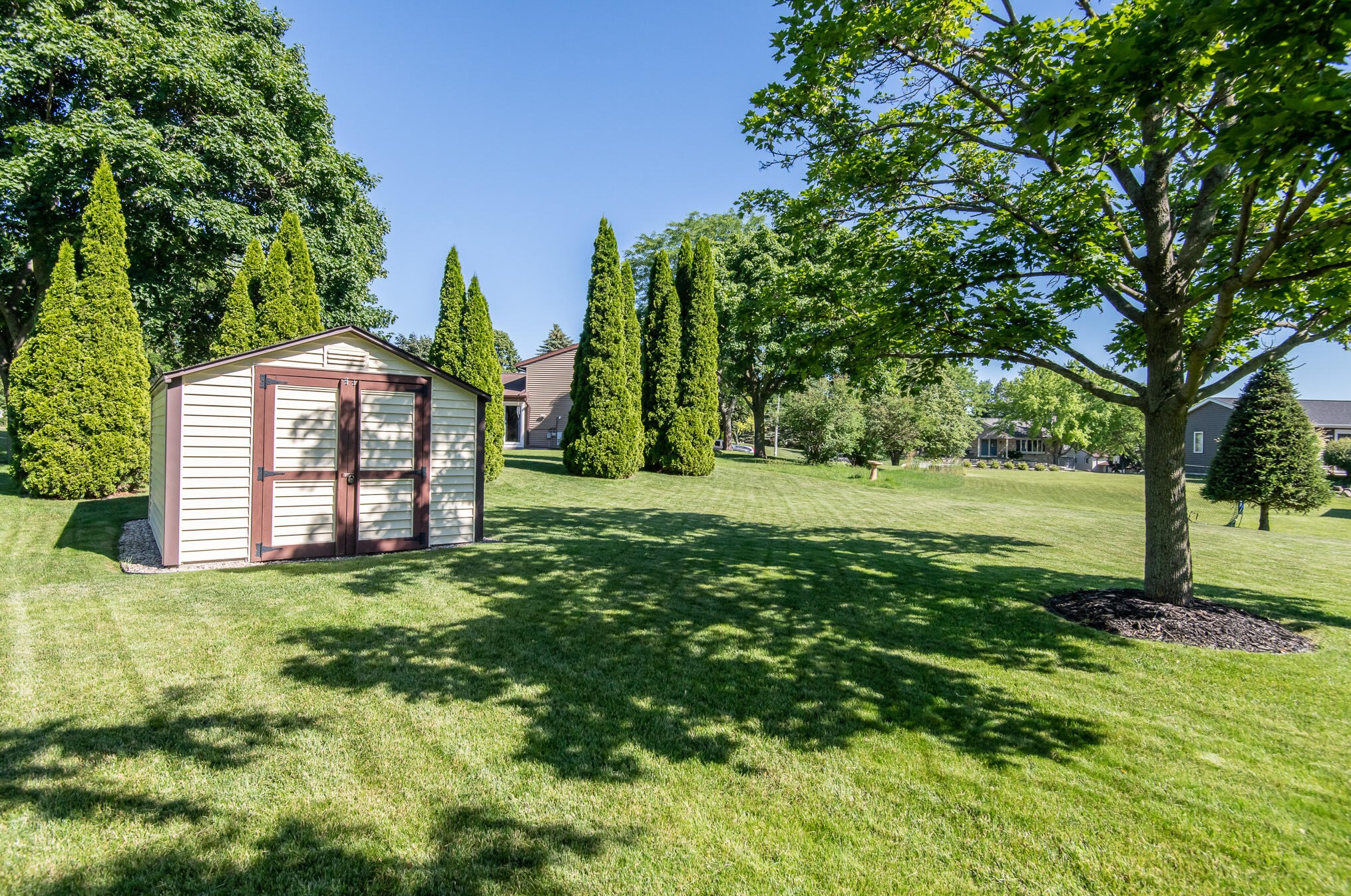 310 Prairie Run, Grafton WI  53024-1175 exterior