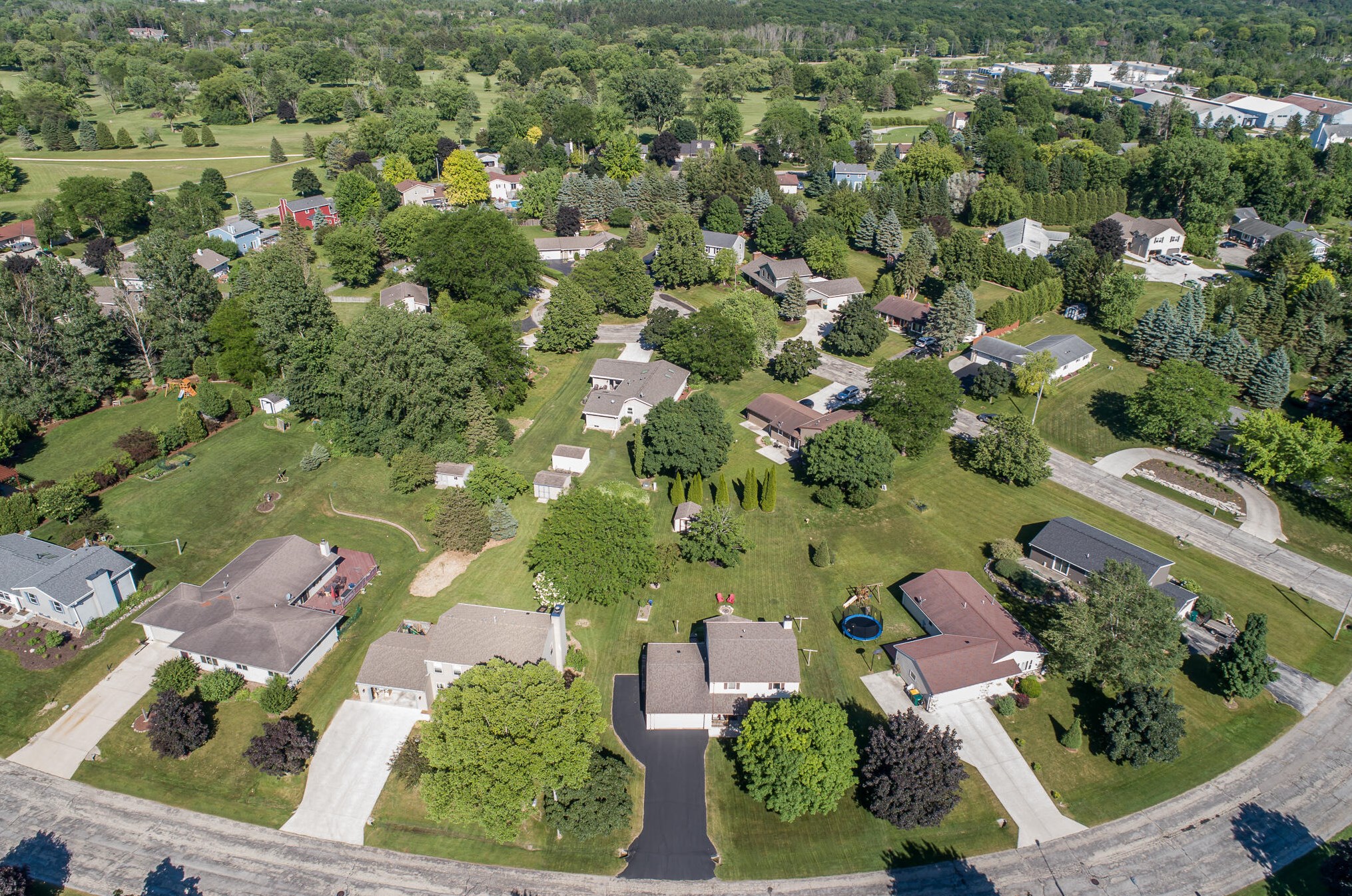 310 Prairie Run, Grafton WI  53024-1175 exterior