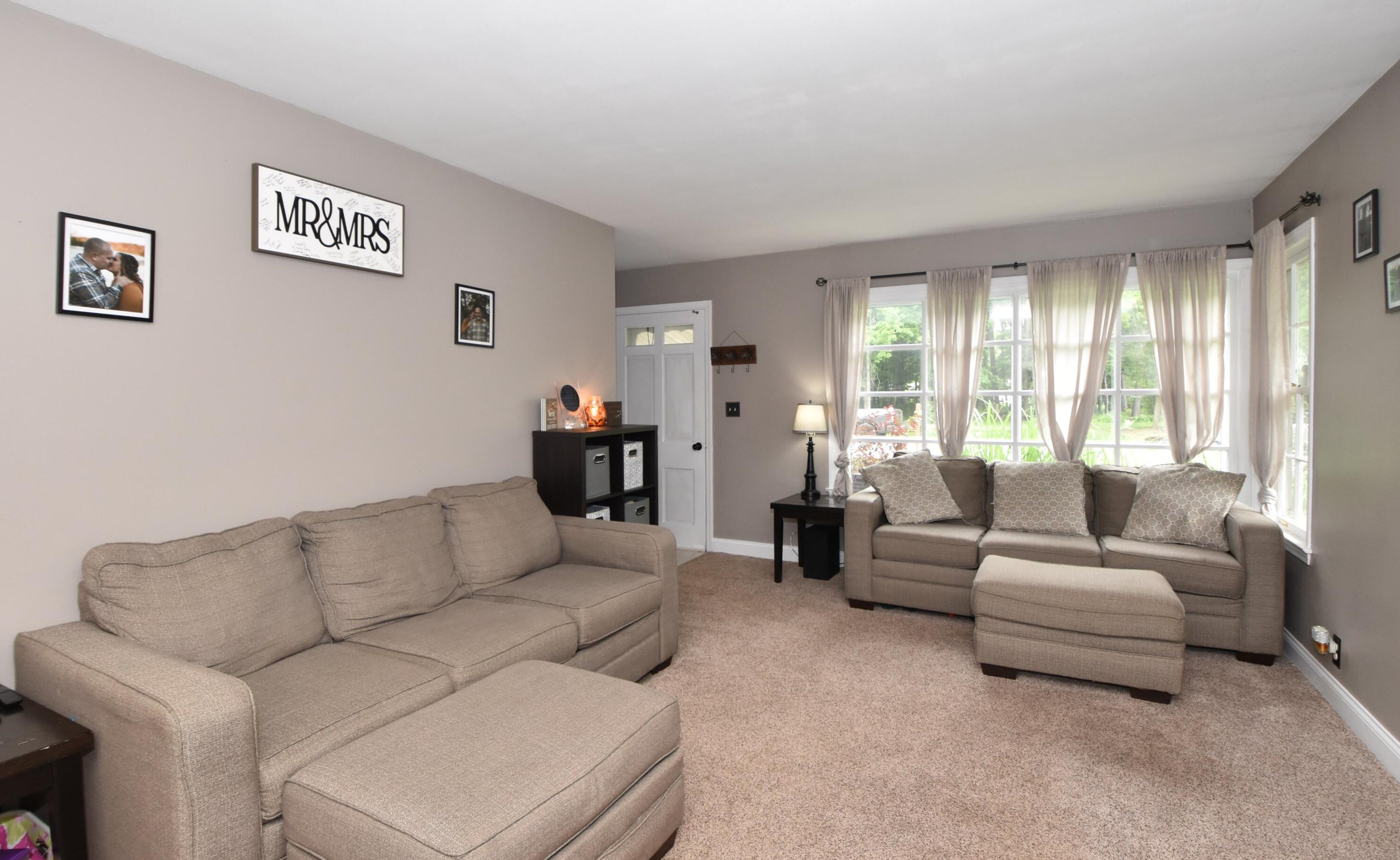 4930 Tanglewood Ave, Racine, WI 53402-2547
