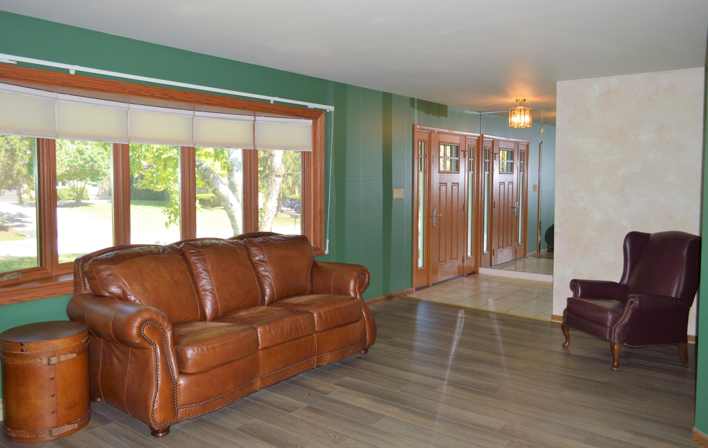 3315 Hickory Rd, Waukesha, WI 53151-4616
