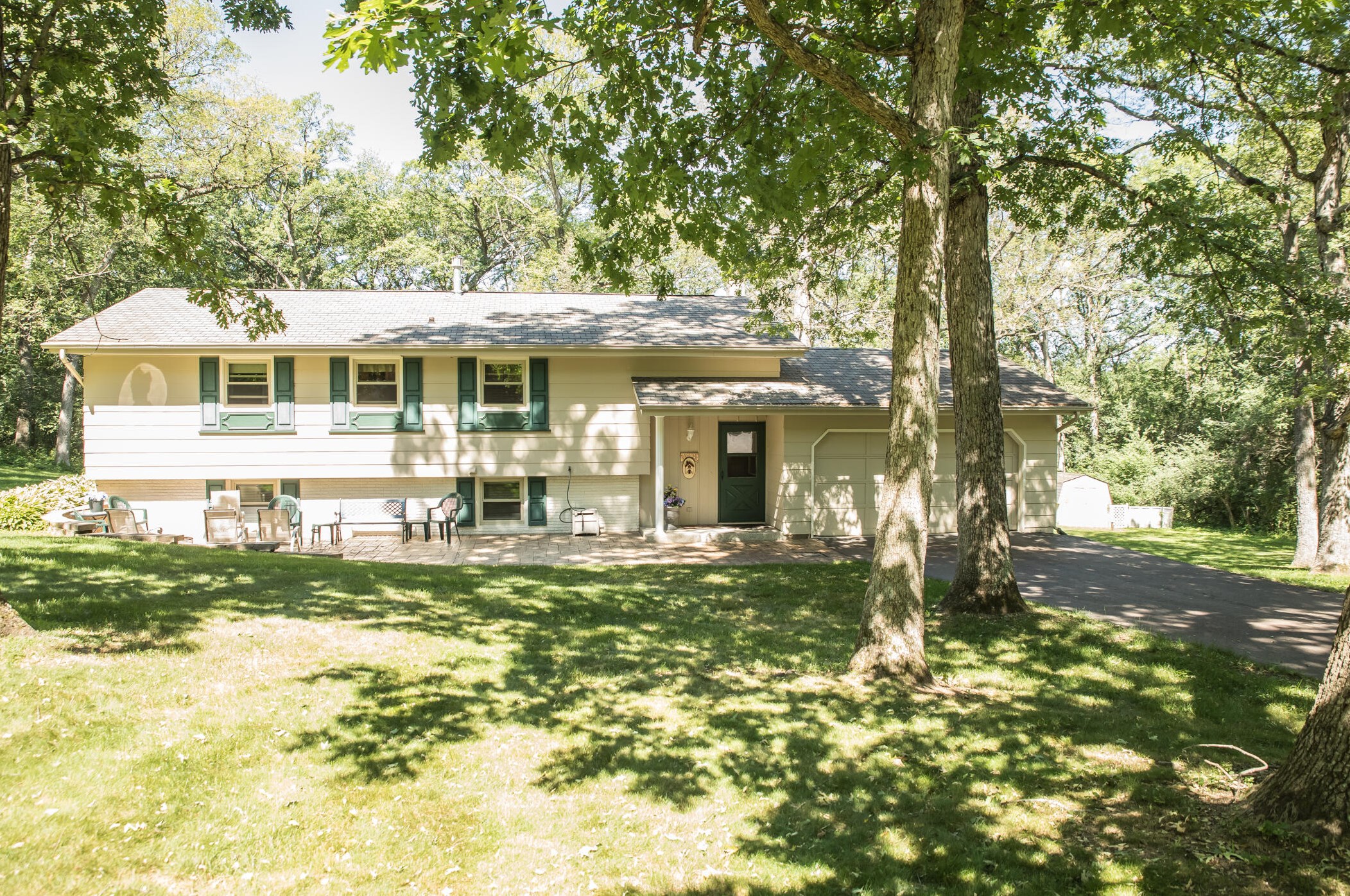 11417 N Bryant Rd, Fort Atkinson, WI 53538