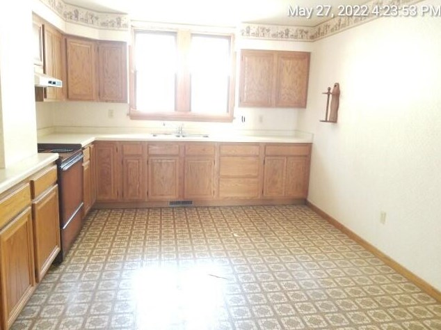 720 11th St E, Wilson, MN 55987