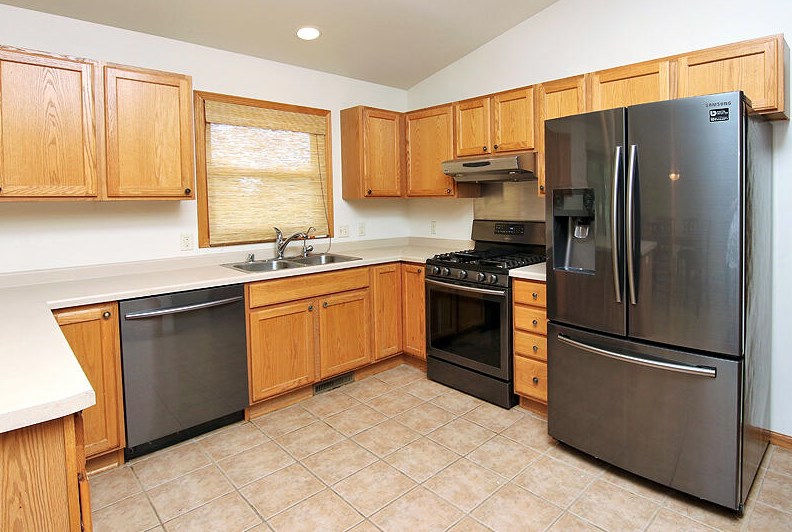 1531 Puritan Rd, New Holstein, WI 53061