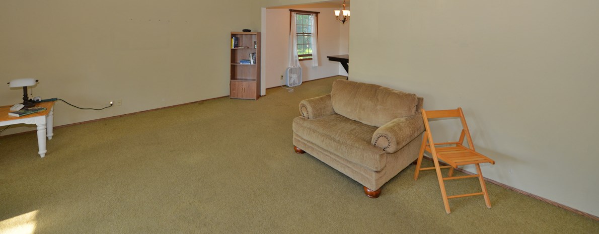 3731 Wisconsin St, Racine, WI 53402-3561