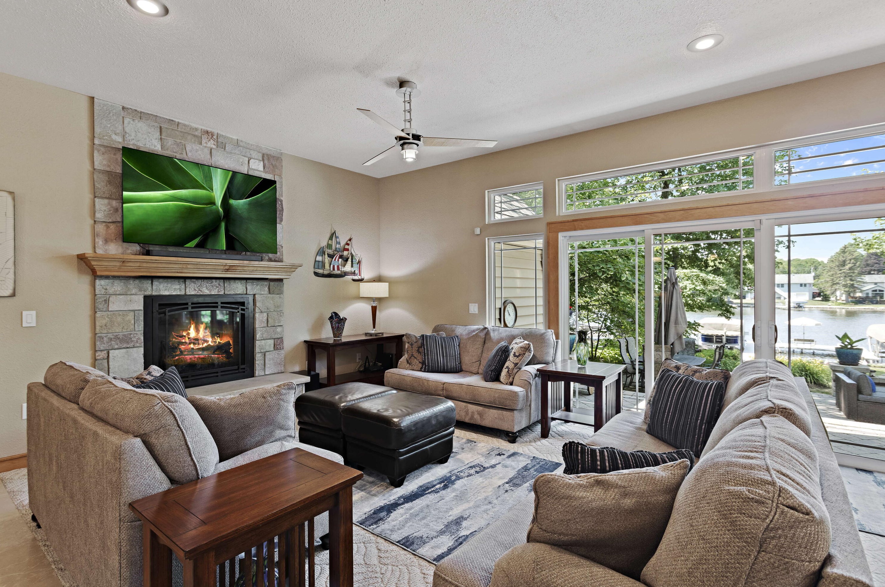4514 Empire Ln, Waterford, WI 53185
