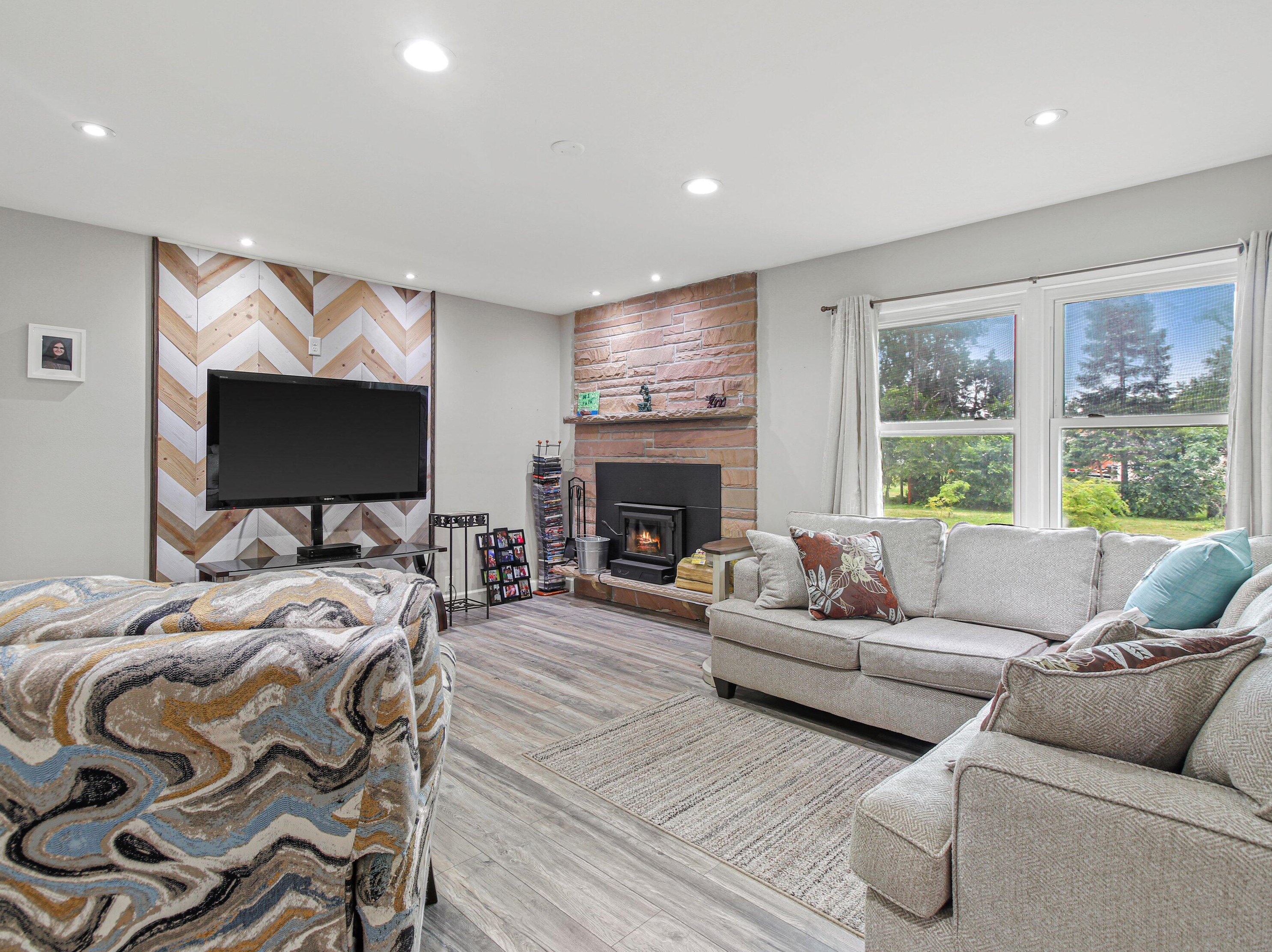 5125 Cortland Ave, Racine, WI 53406