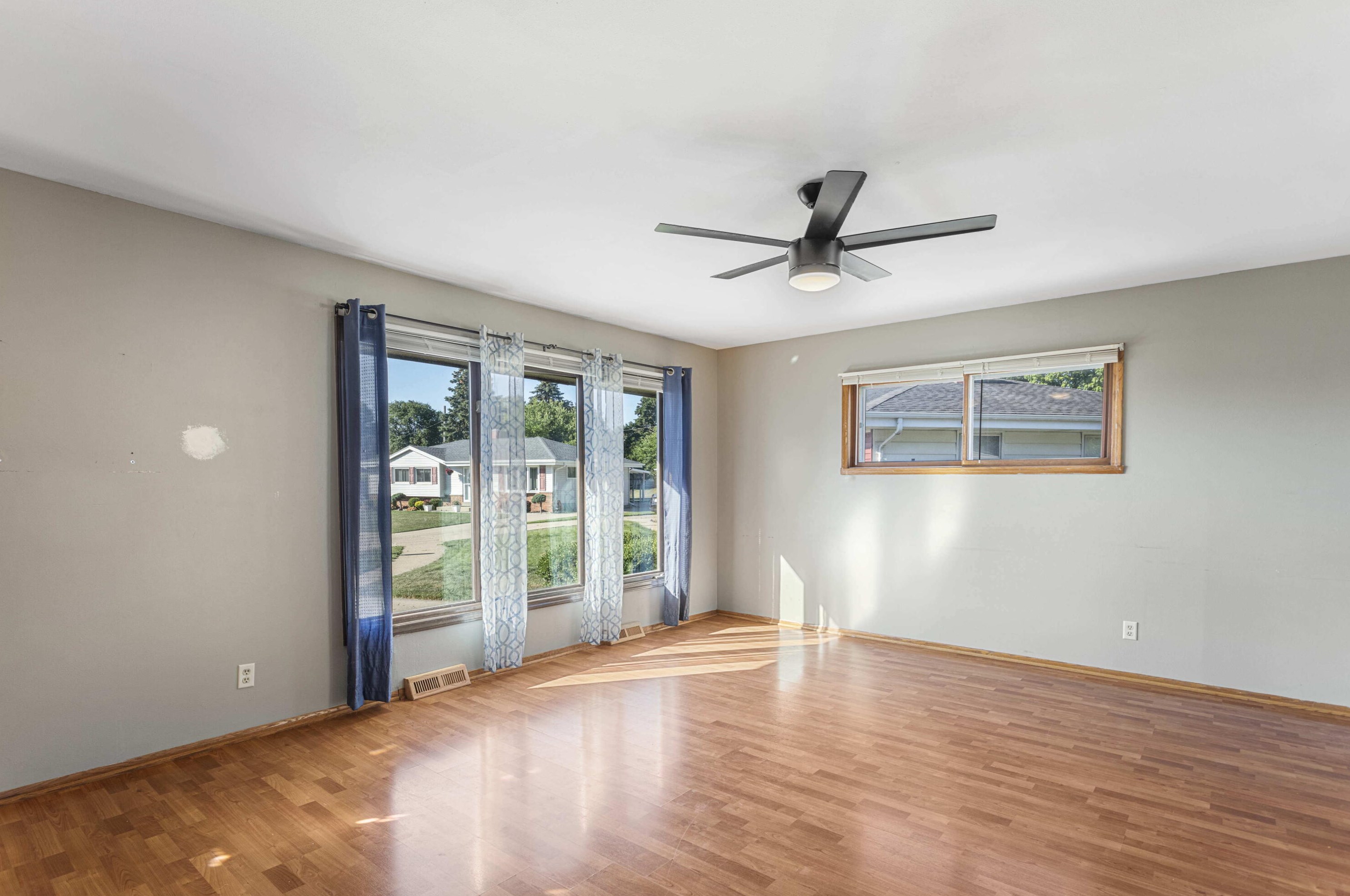 4212 87th Pl, Kenosha, WI 53142