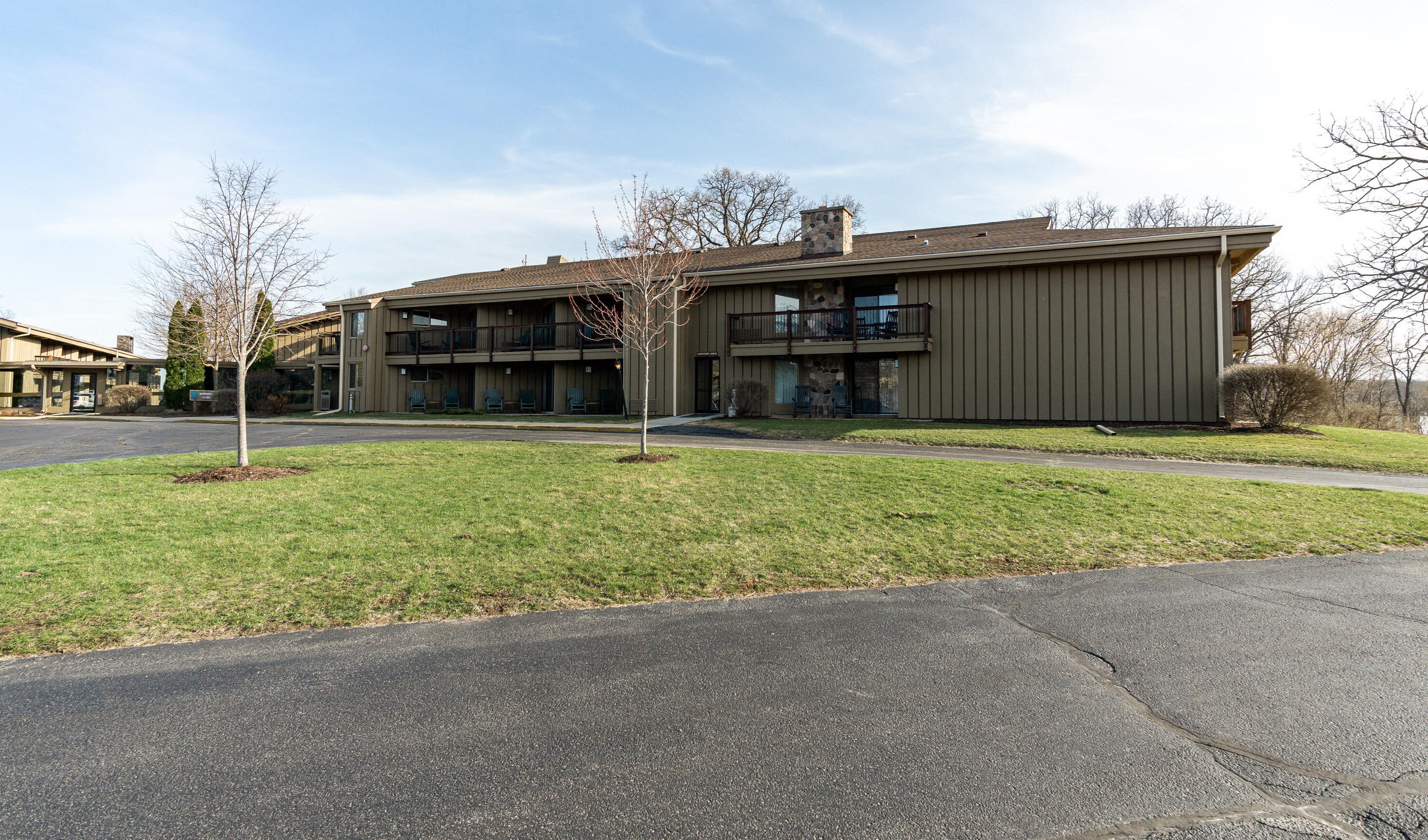 2400 E Geneva St #1912, Delavan, WI 53115