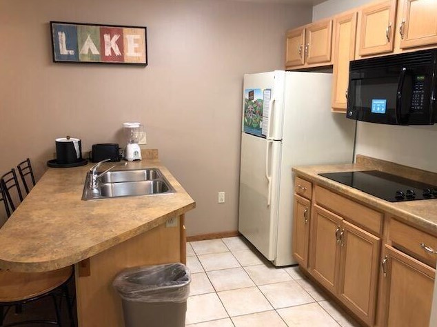 7020 Grand Geneva Way #141, Lake Geneva, WI 53147