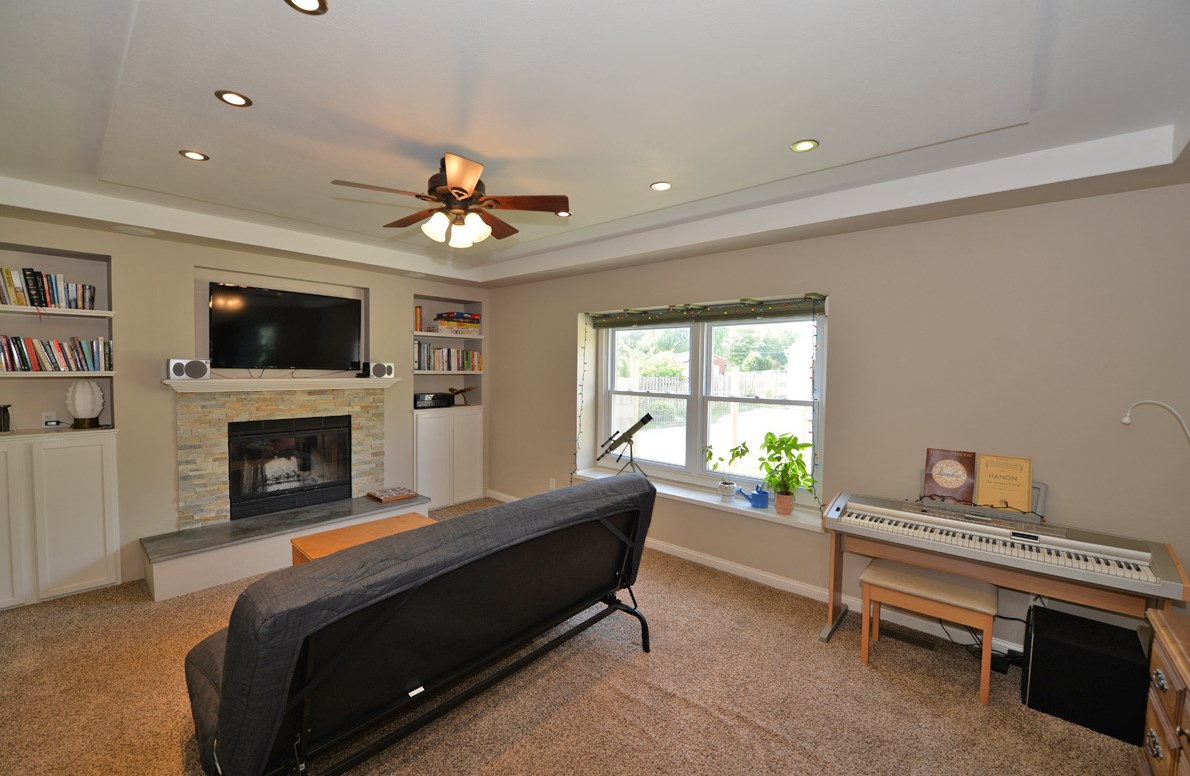 2510 Catherine Dr, Racine, WI 53402