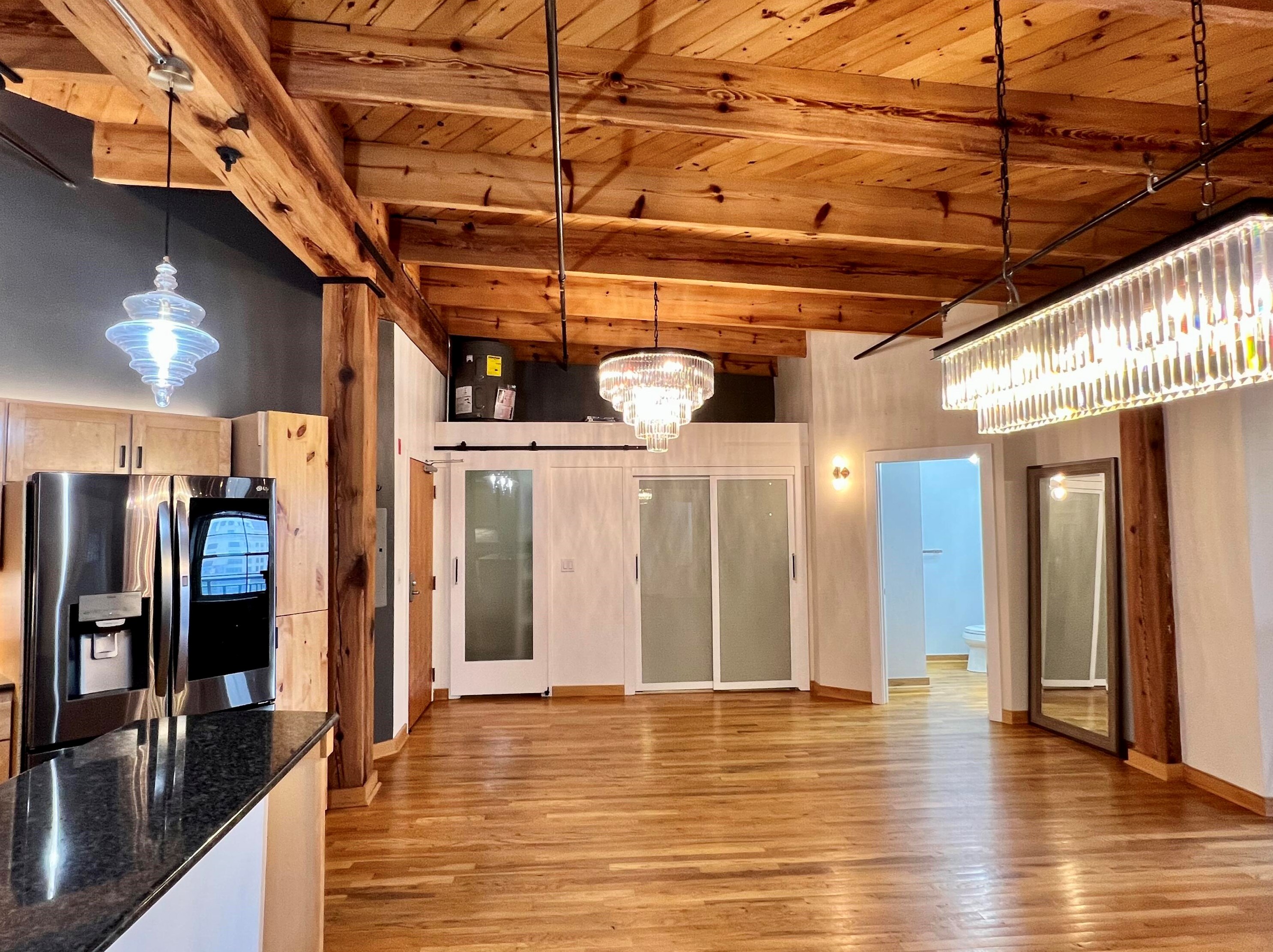 413 N 2nd St #690, Milwaukee, WI 53203