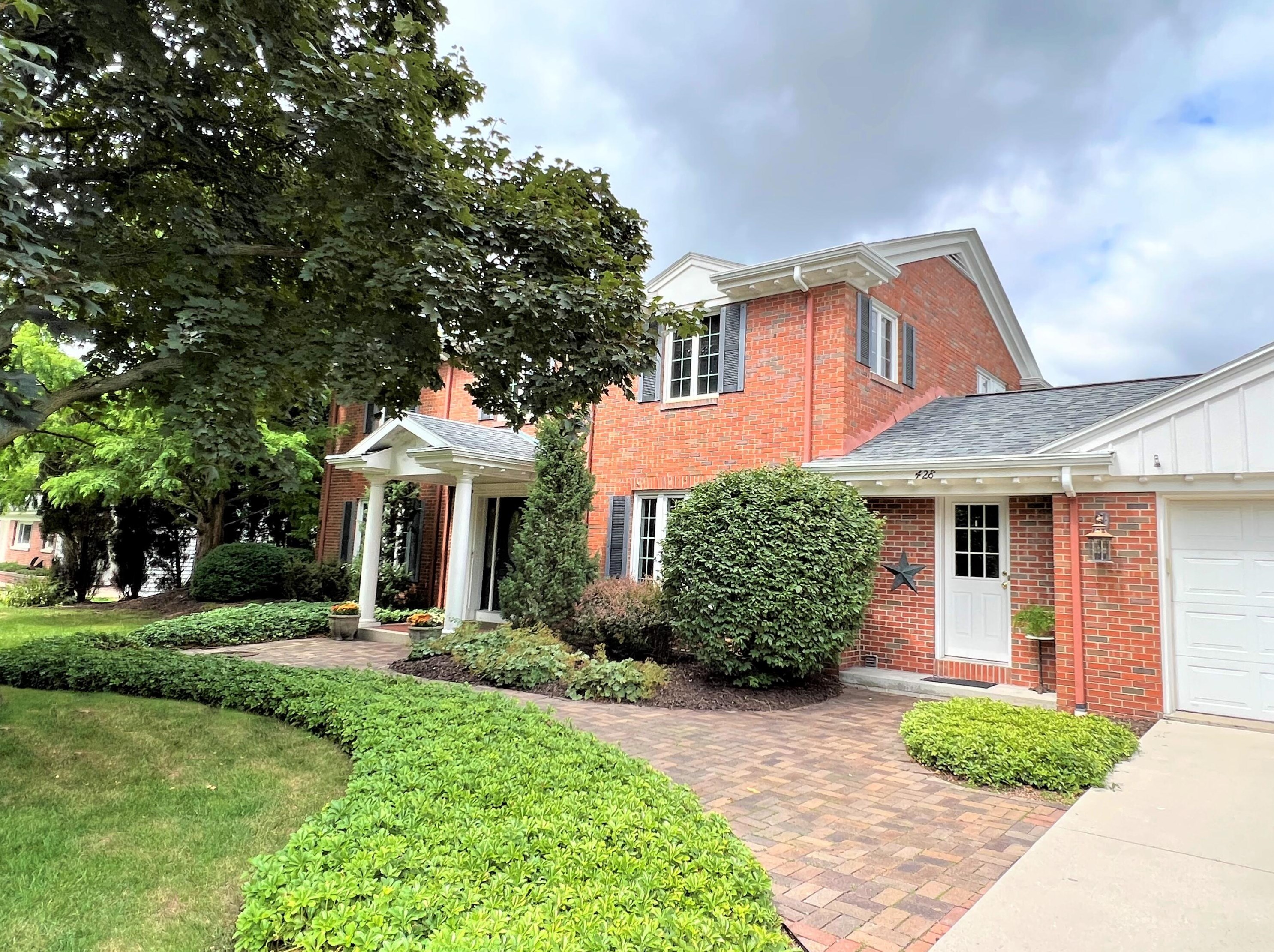428 Ridge Ct, Kohler, WI 53044-1602