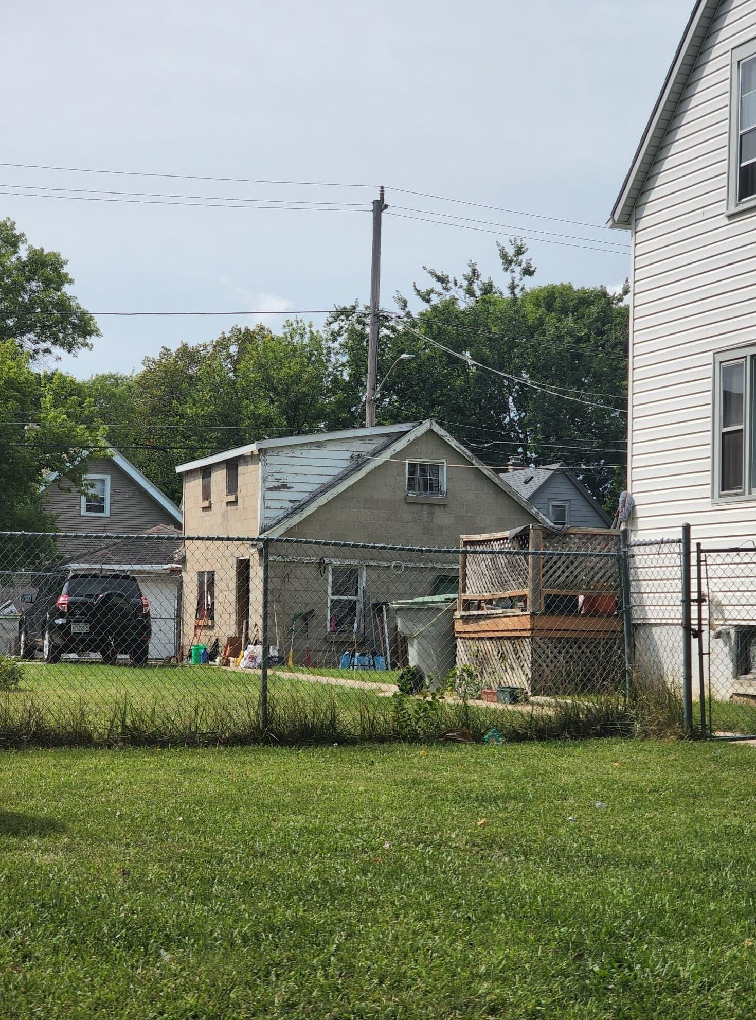 4617 N 37th St, Milwaukee, WI 53209