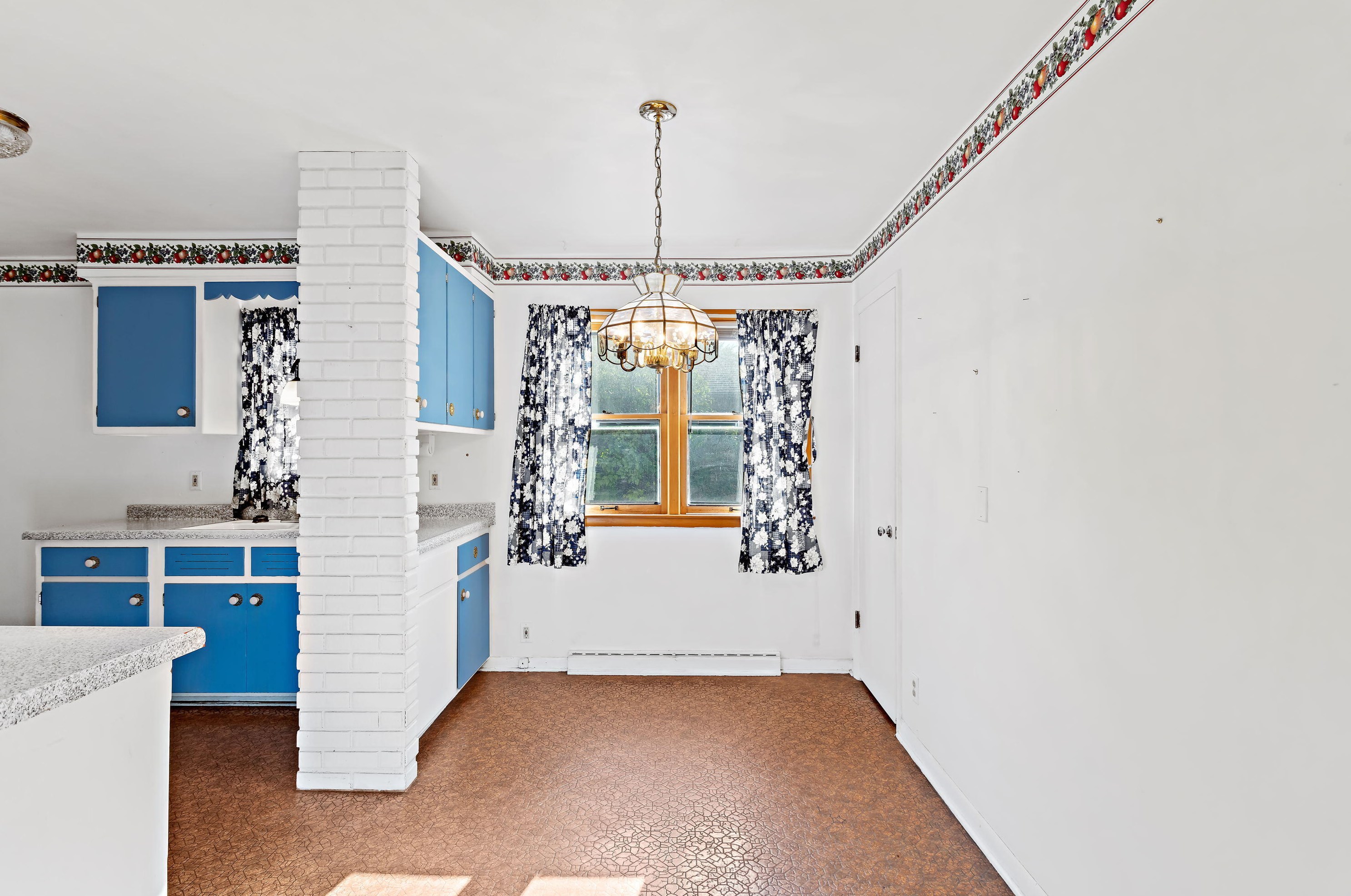 6224 Bottsford Ave, Milwaukee WI 53220-3415 exterior