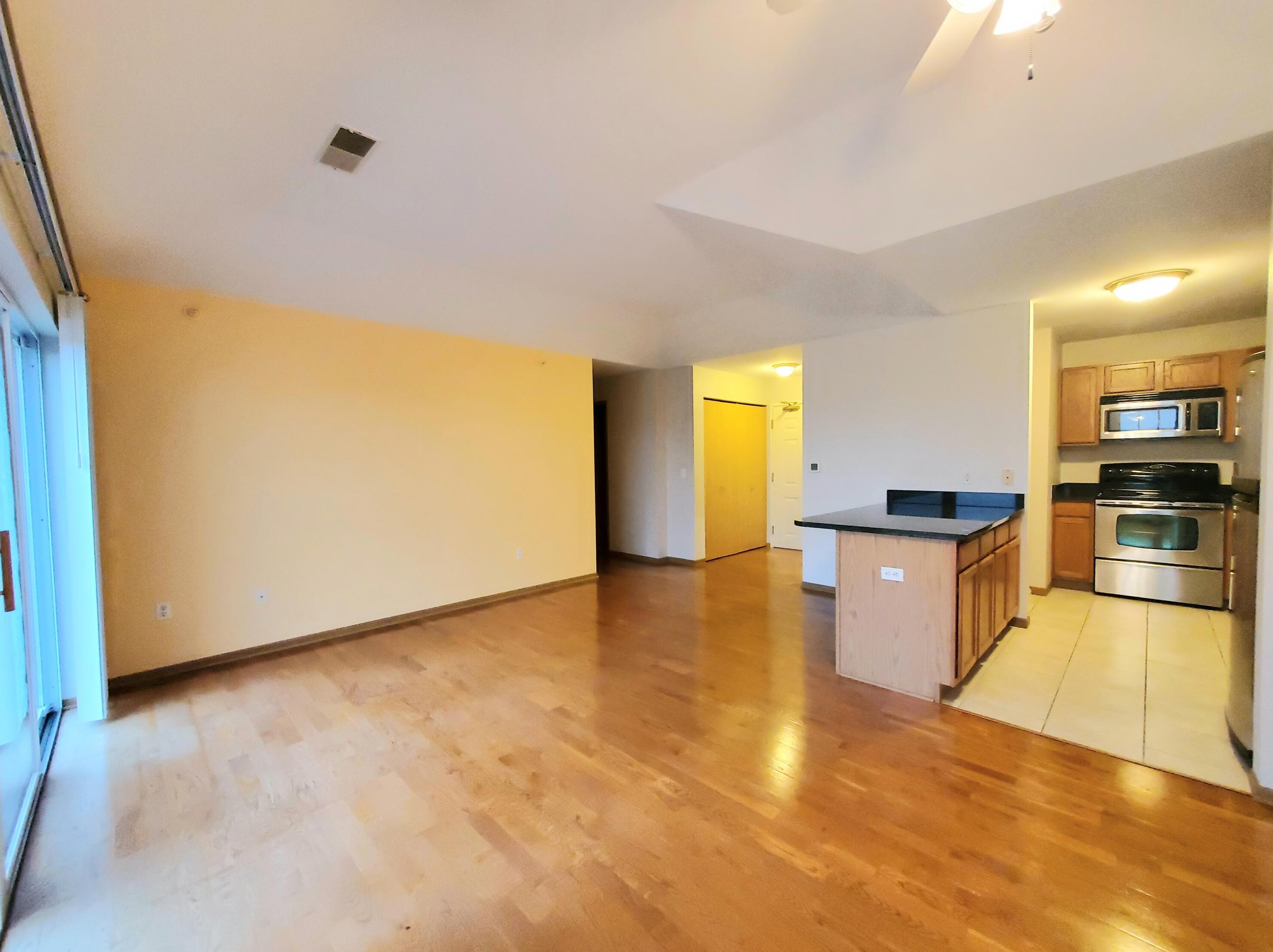 6915 67th St #310, Kenosha, WI 53142