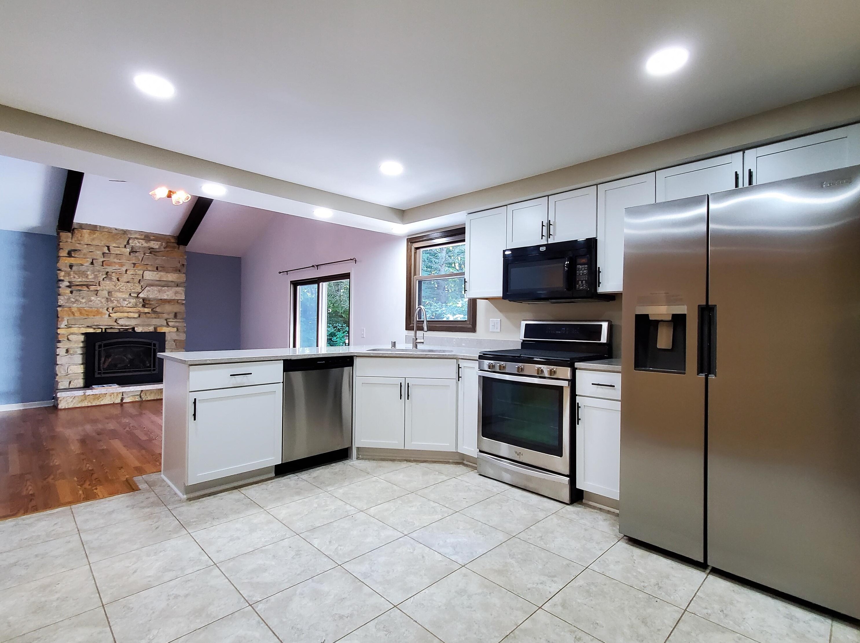 627 Highland Dr, Colgate, WI 53017