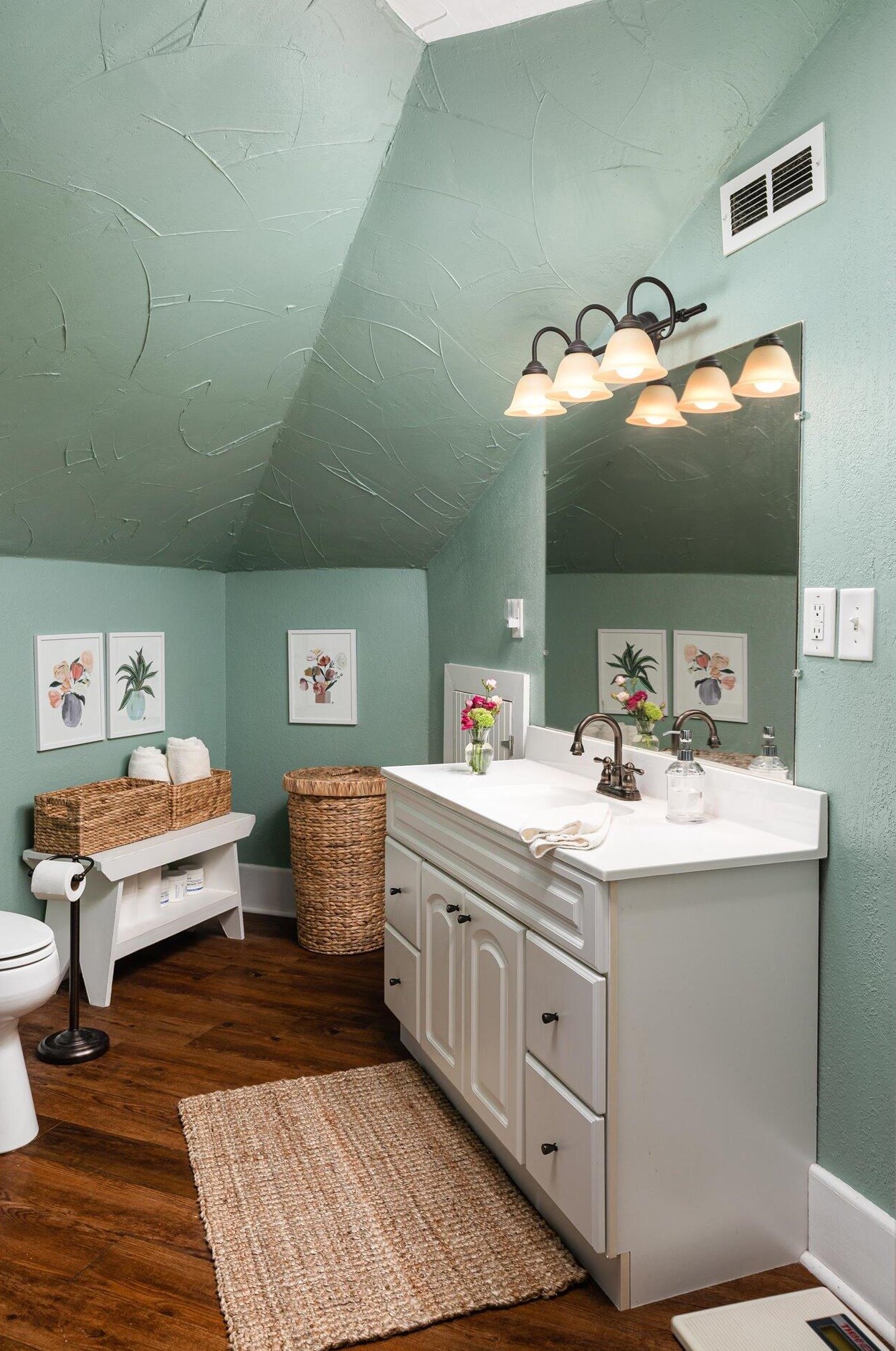 306 Gillette St, Viroqua WI  54665-1445 exterior