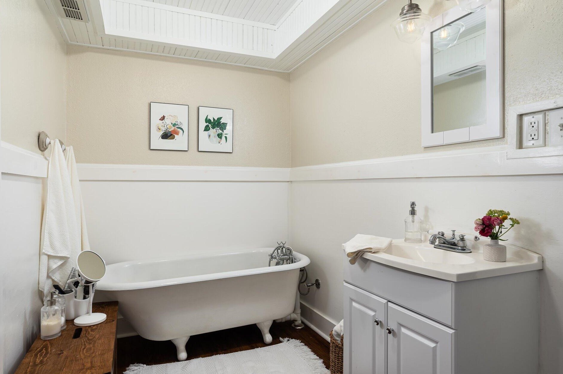 306 Gillette St, Viroqua WI  54665-1445 exterior