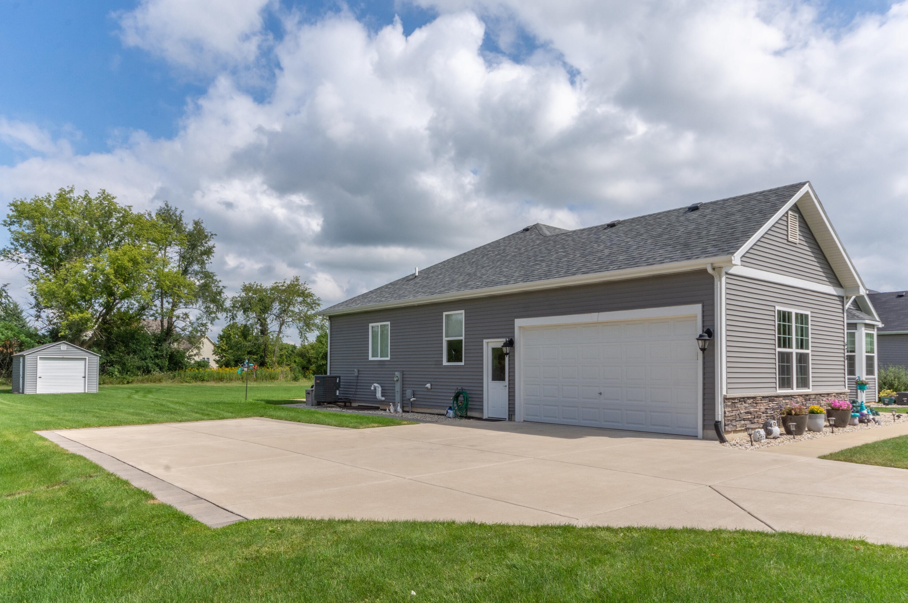 478 Ashley Dr, Williams Bay, WI 53191