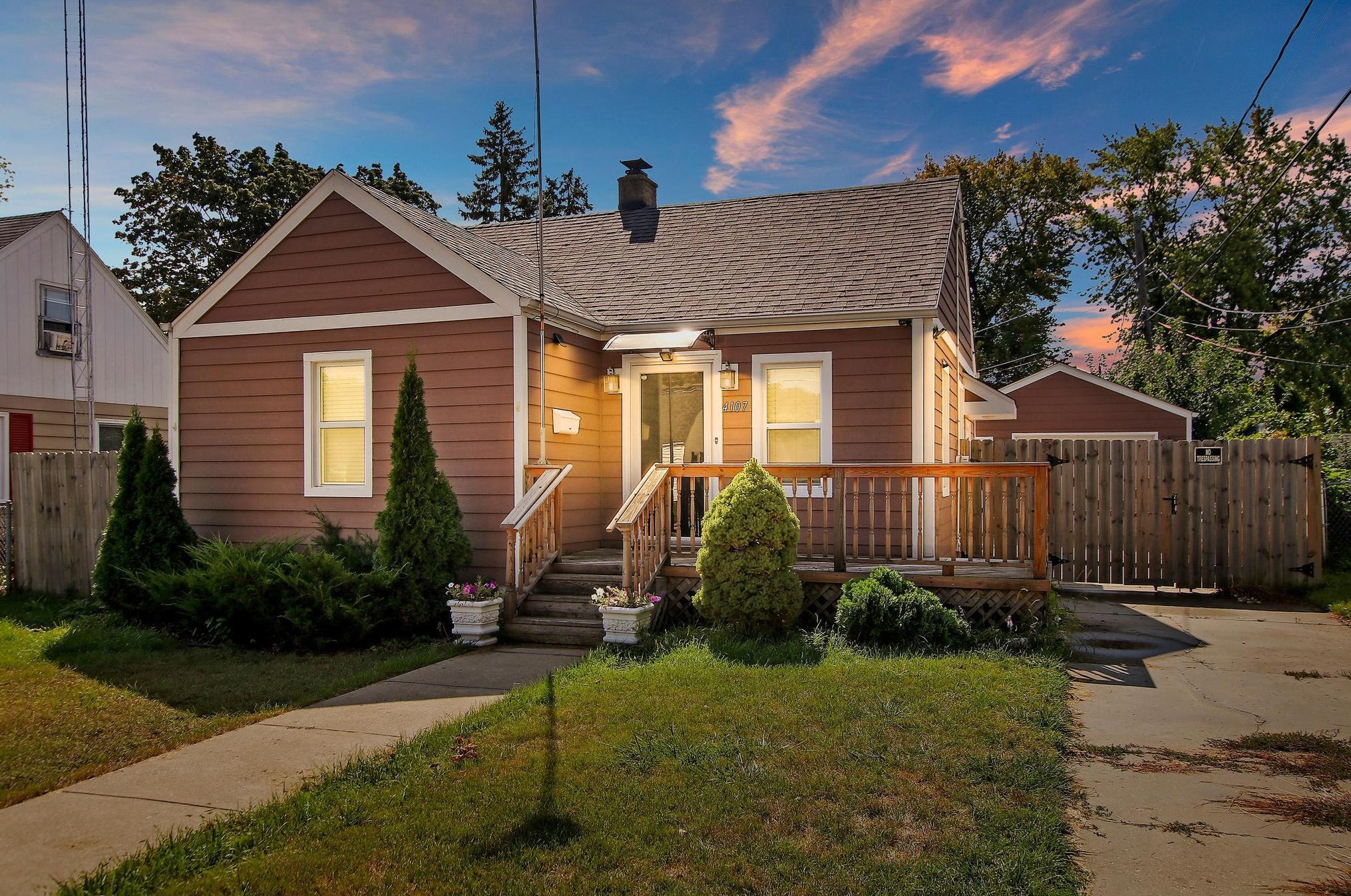 4107 57th St, Kenosha, WI 53144