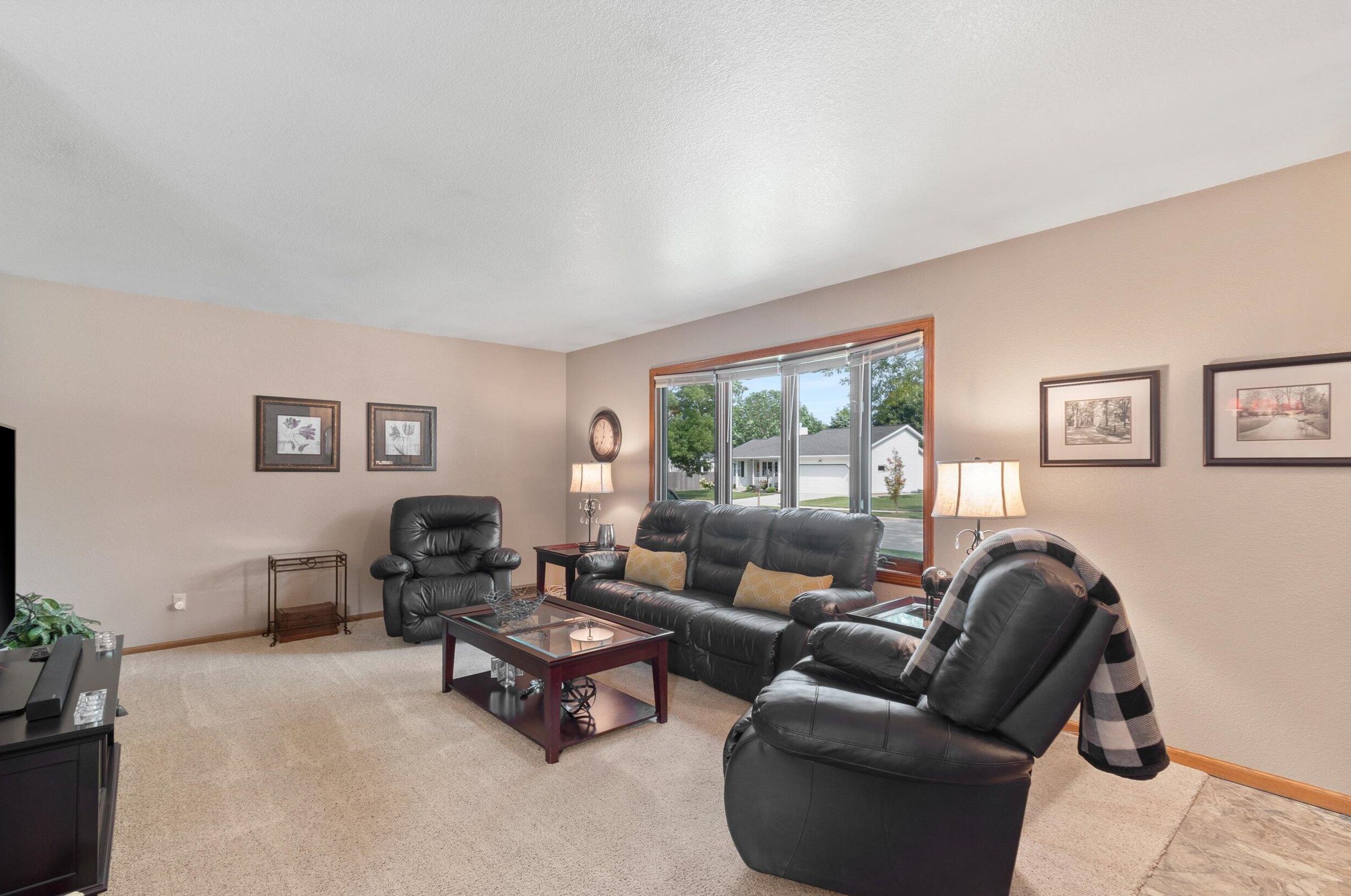 3740 10th St, Sheboygan, WI 53081-8611