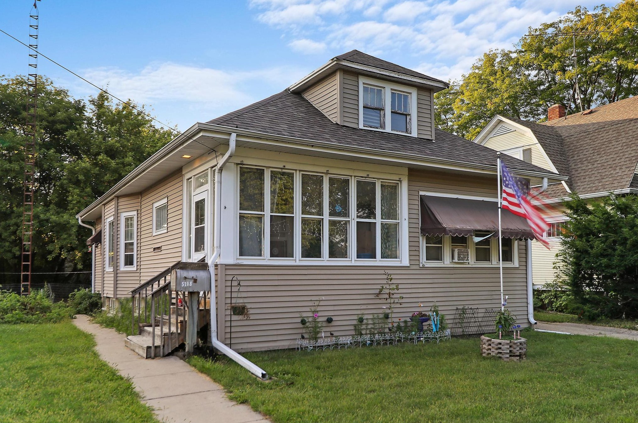 5108 28th Ave, Kenosha, WI 53140