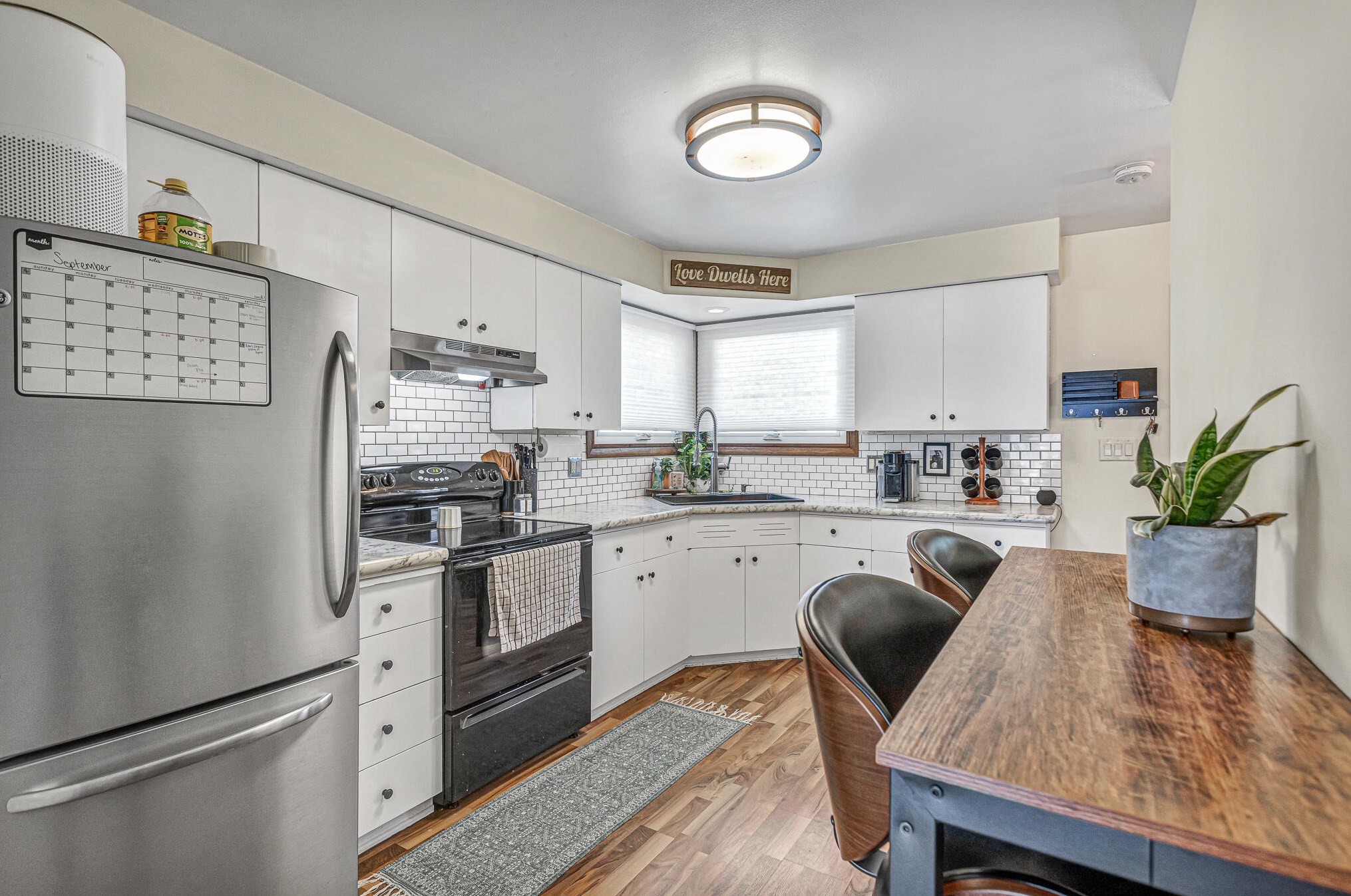 2027 28th St, Sheboygan, WI 53081-1910