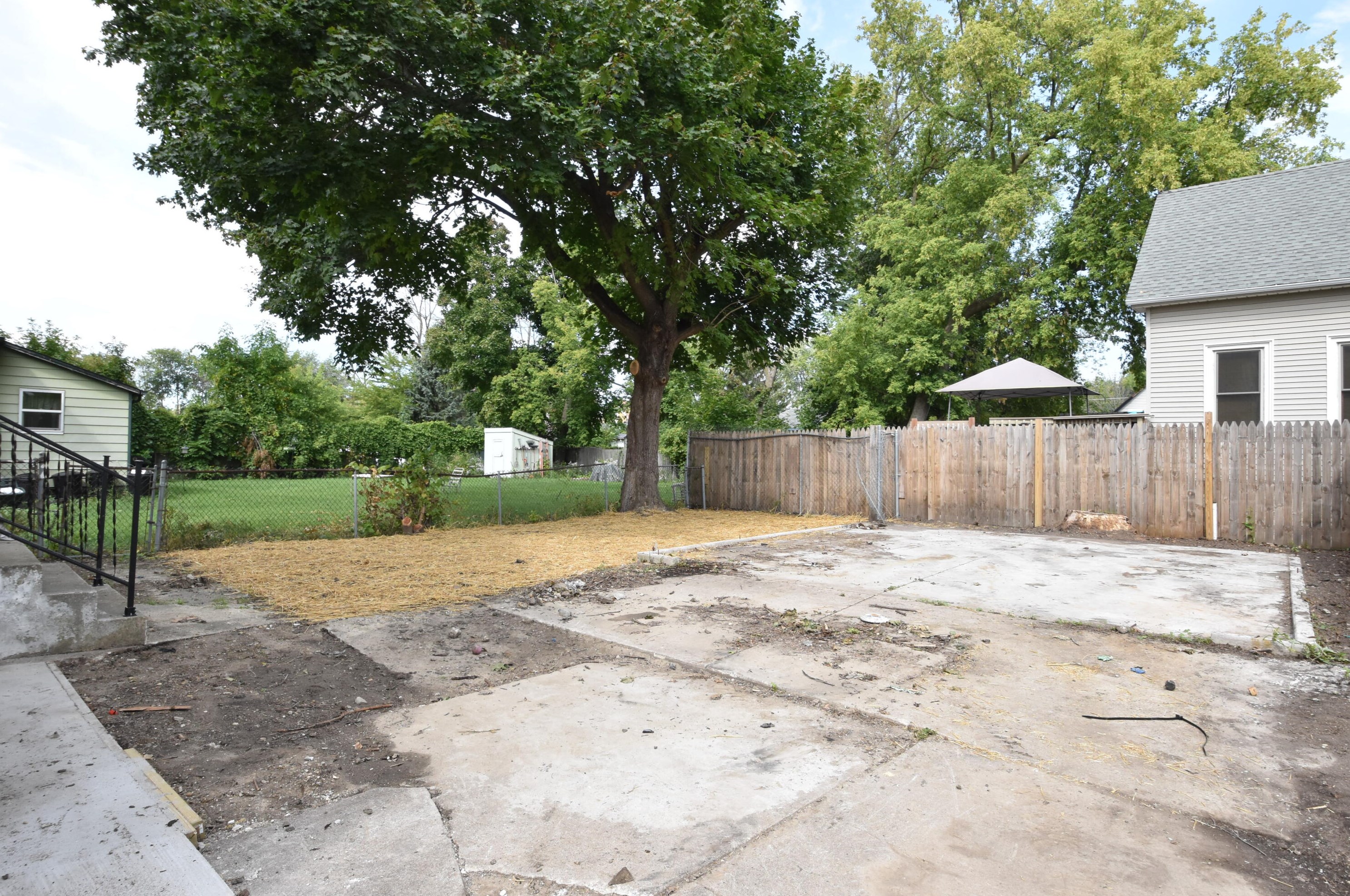 1412 West St, Racine WI  53404-3016 exterior