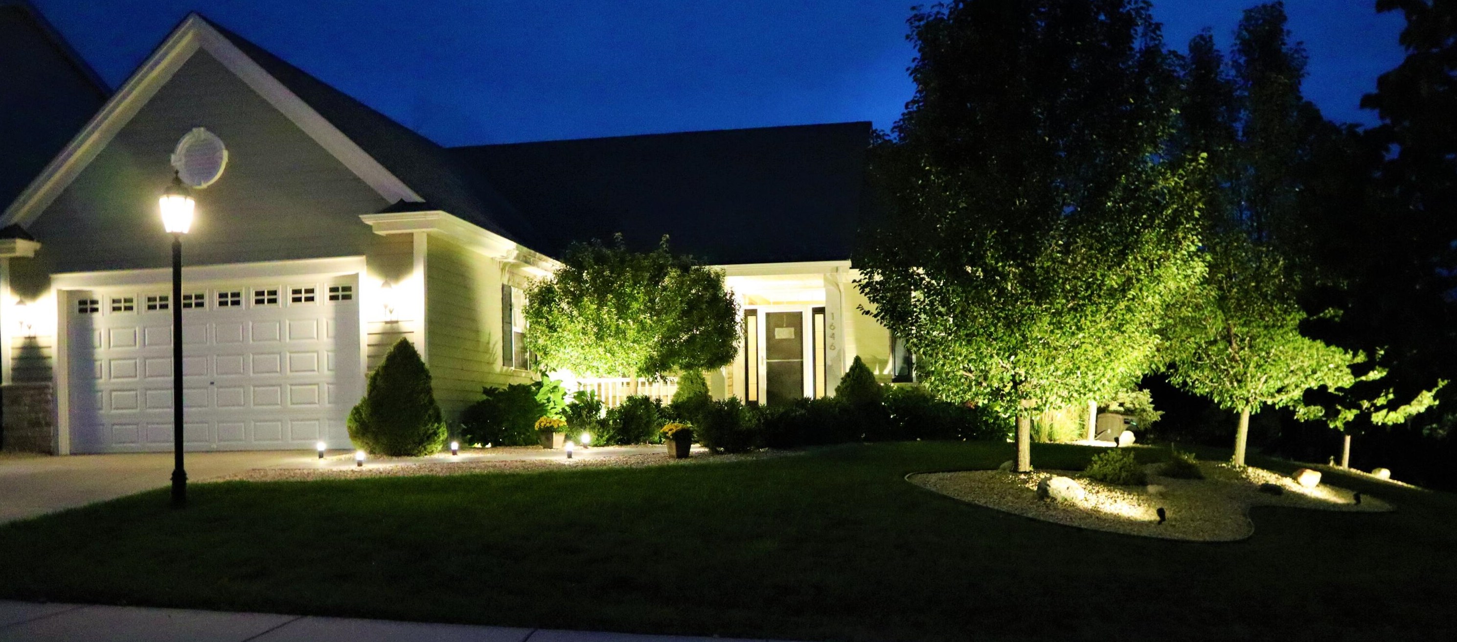 1646 Aster St, Port Washington, WI 53074-2632