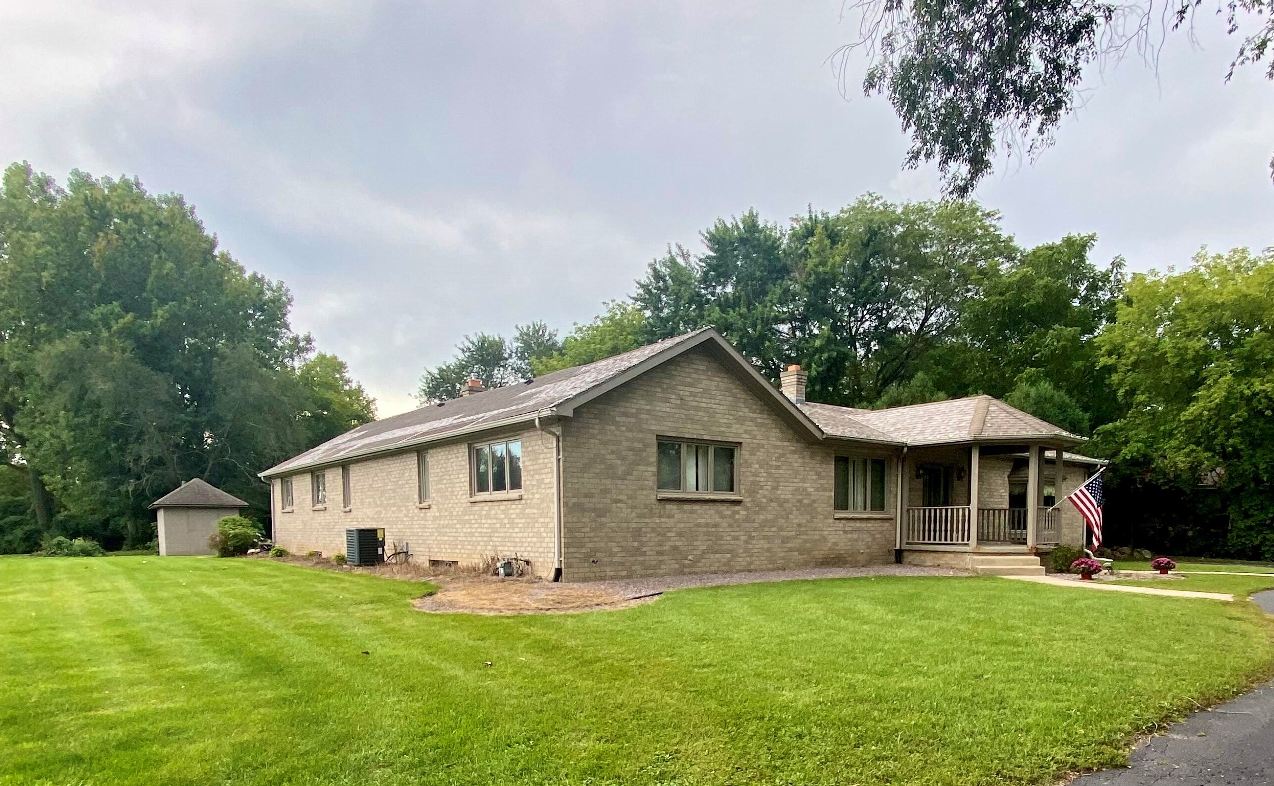 3303  18th St, Kenosha, WI 53144