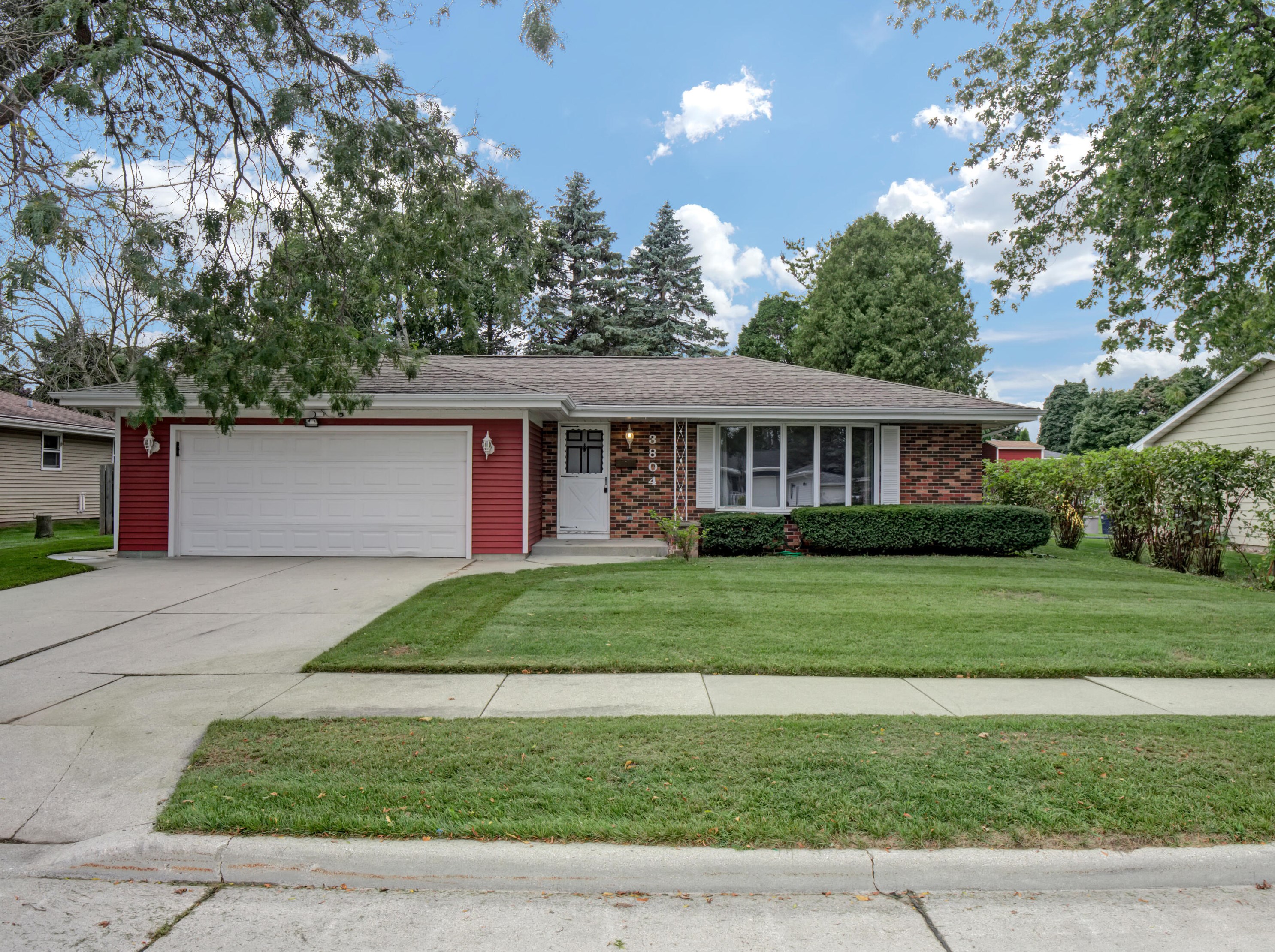 3804 15th St, Sheboygan WI  53081-7130 exterior